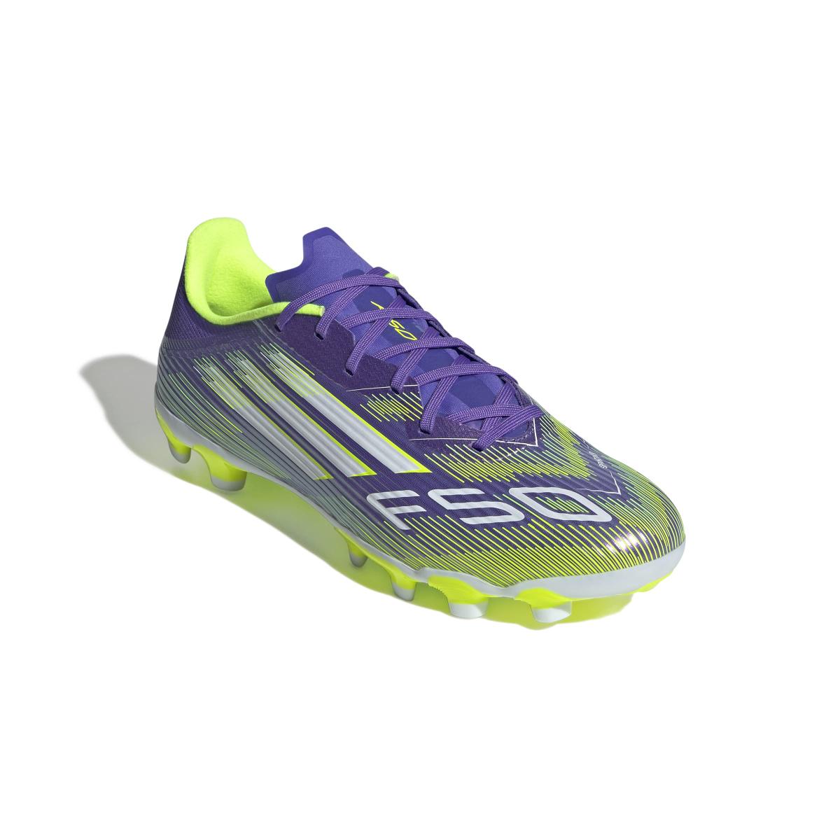 product/a/d/adidas_jh7728_5_footwear_photography_front_lateral_top_view_white.jpg