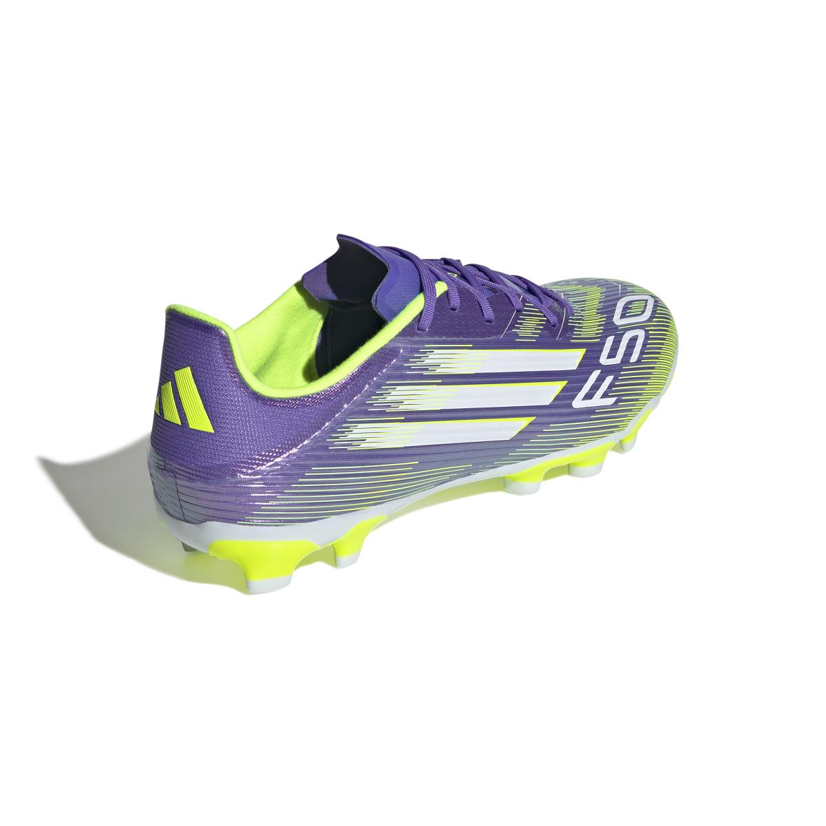 product/a/d/adidas_jh7728_6_footwear_photography_back_lateral_top_view_white.jpg