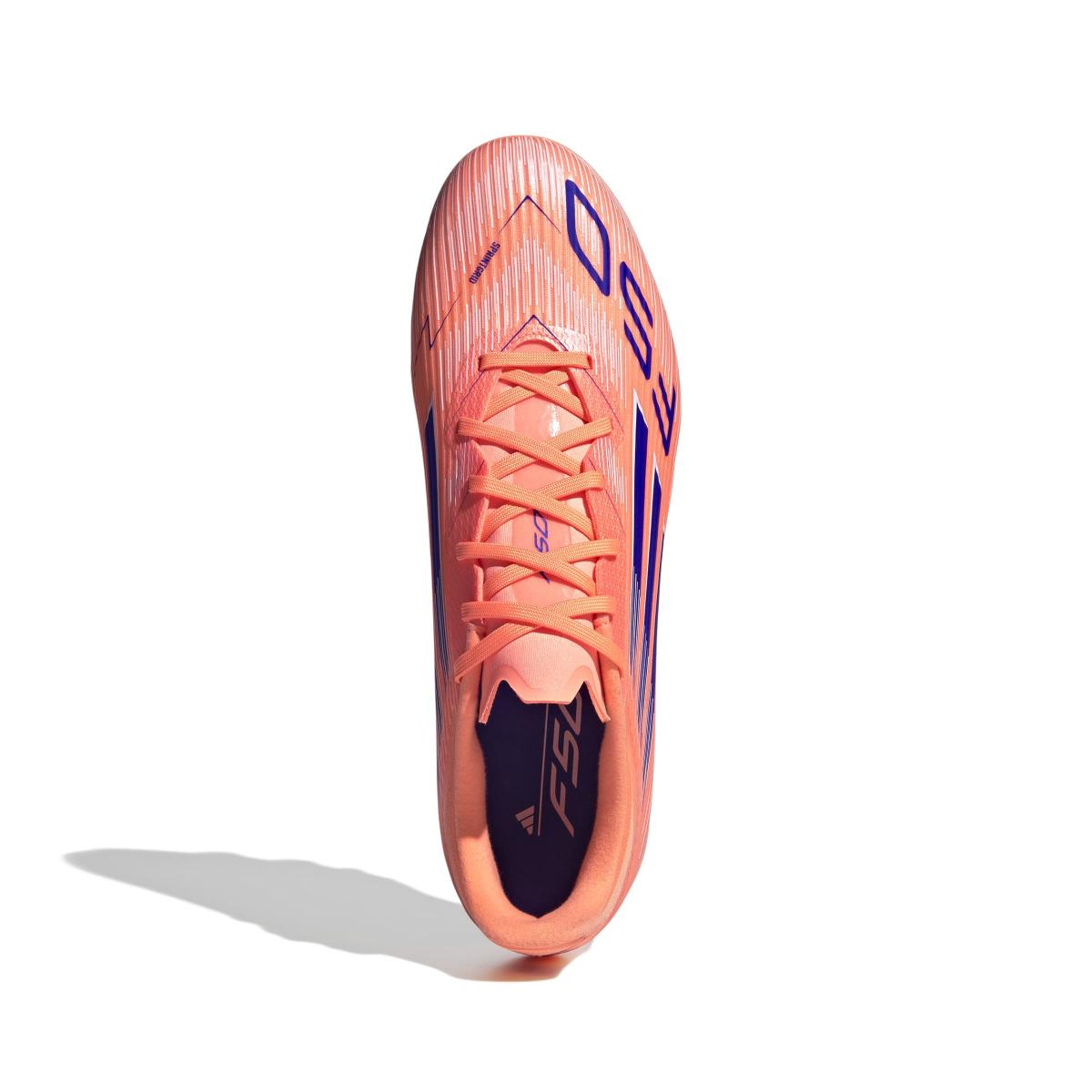 product/a/d/adidas_jh7729_2_footwear_photography_top_portrait_view_white.jpg