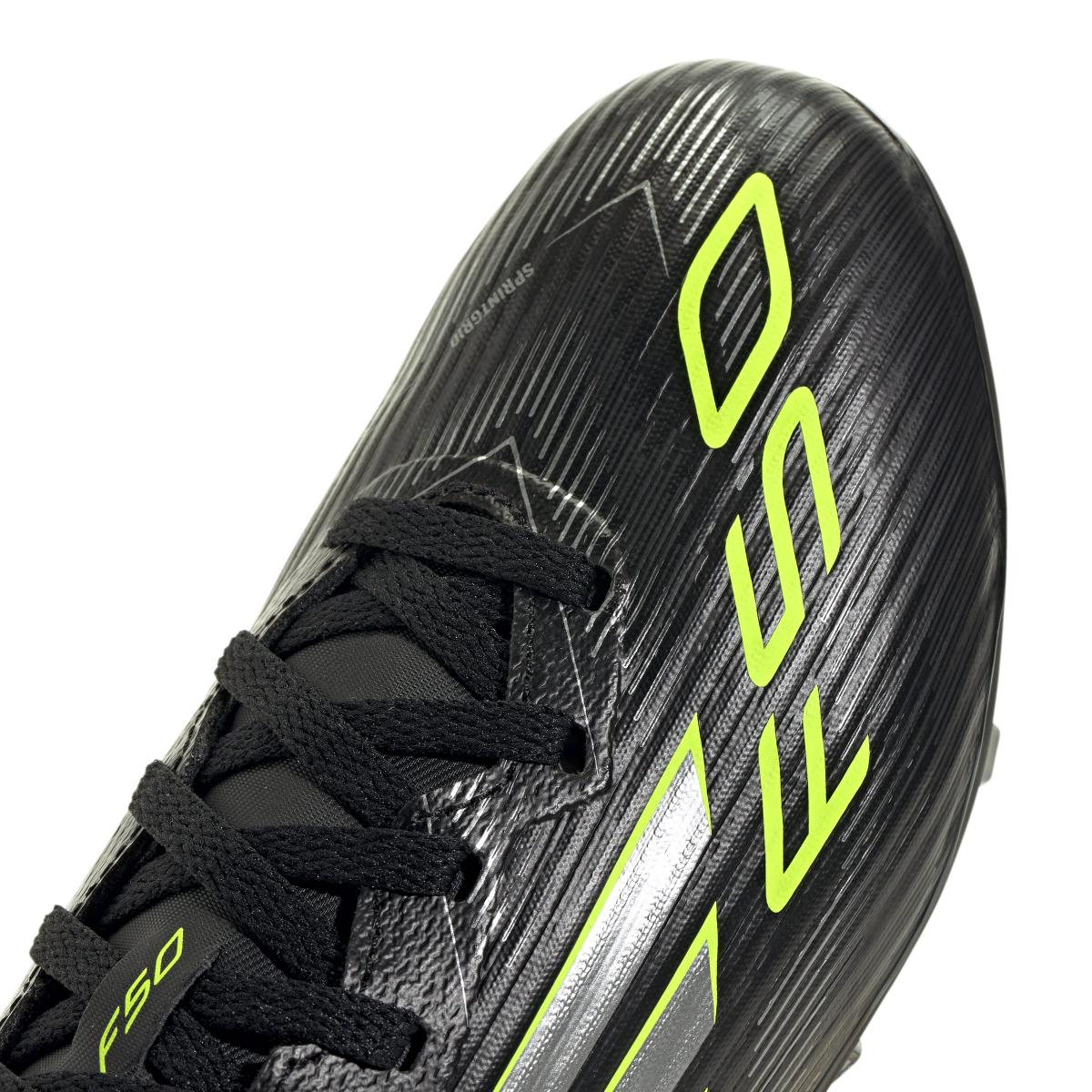 product/a/d/adidas_jh7744_7_footwear_photography_detail_view_1_white.jpg