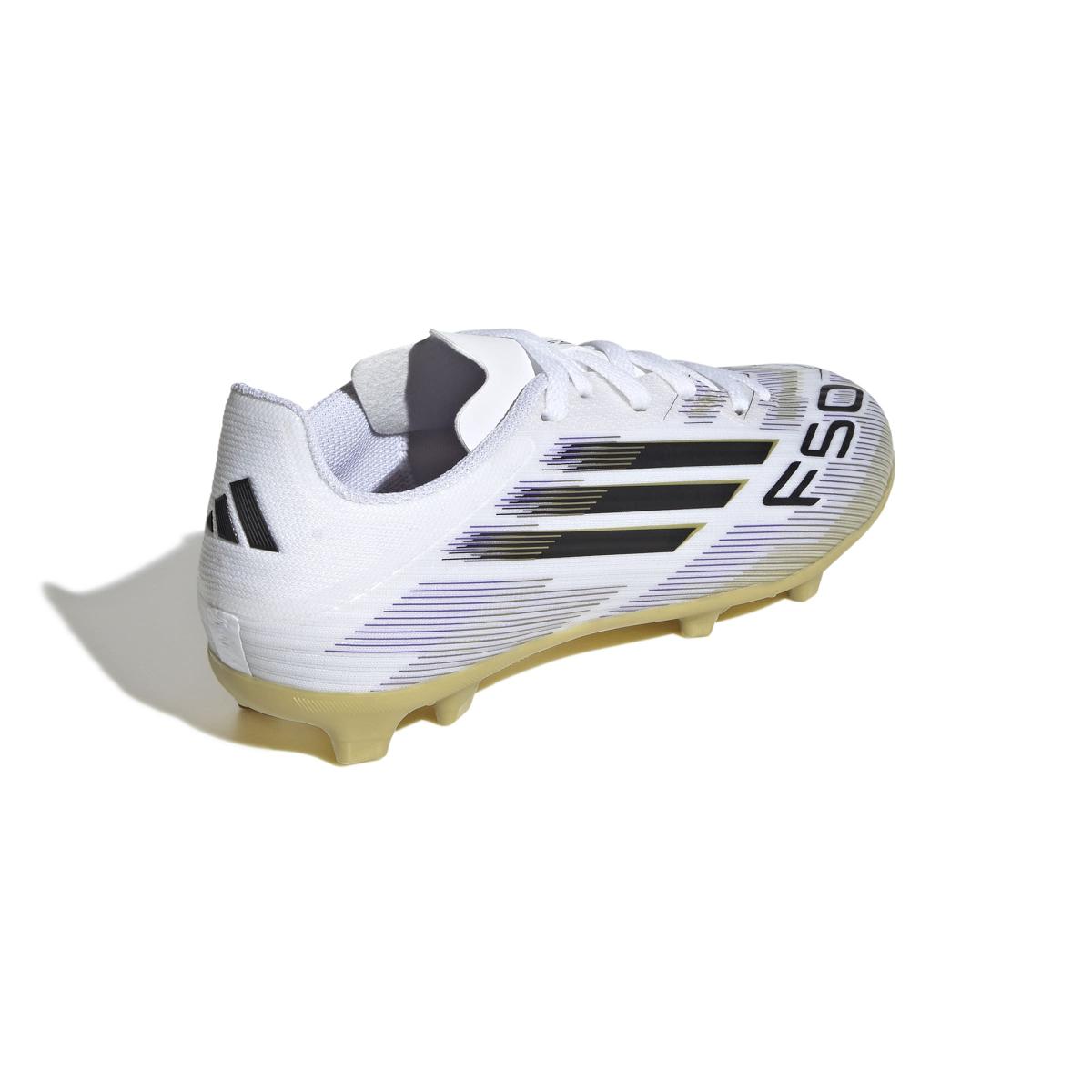 product/a/d/adidas_jh7745_6_footwear_photography_back_lateral_top_view_white.jpg