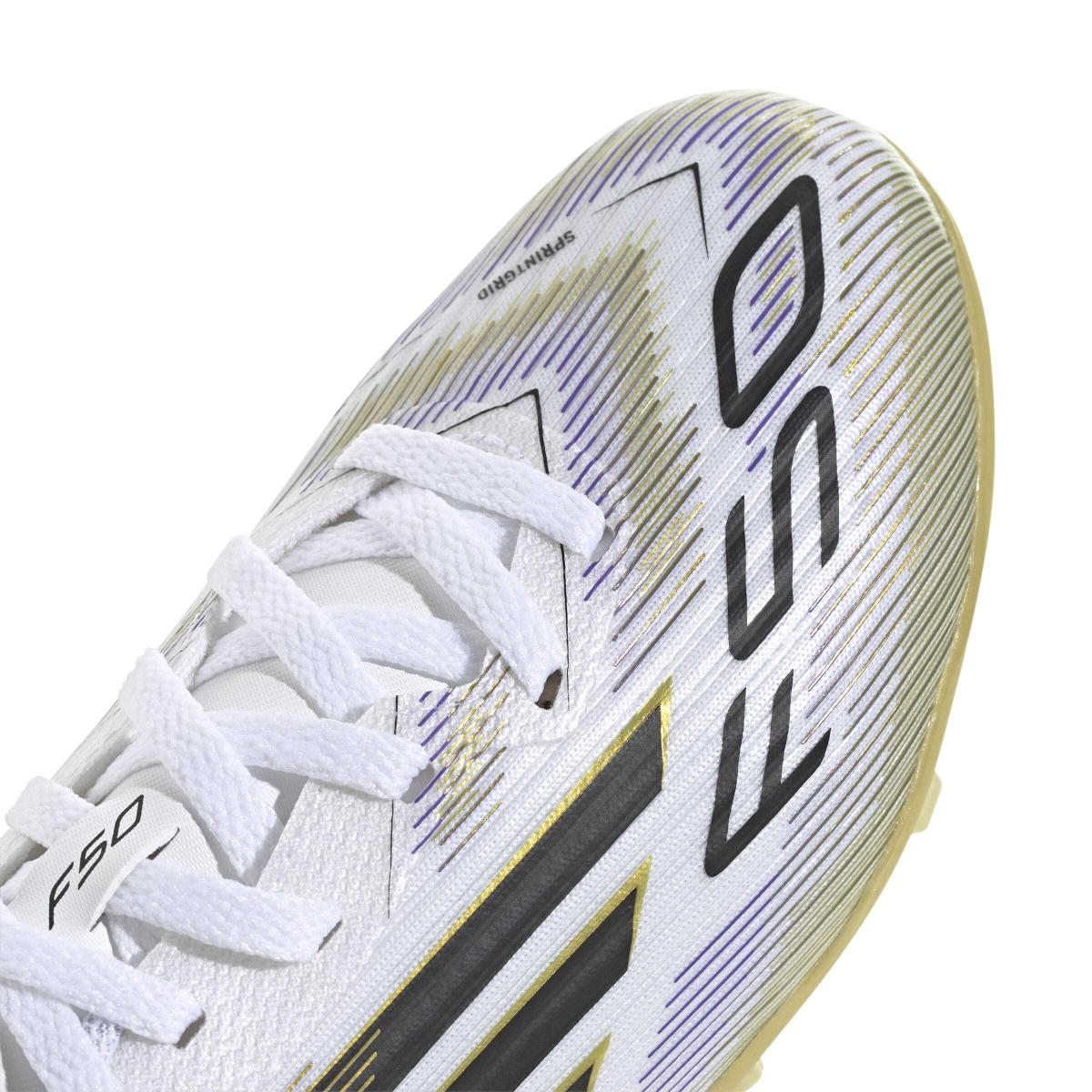 product/a/d/adidas_jh7745_8_footwear_photography_detail_view_2_white.jpg
