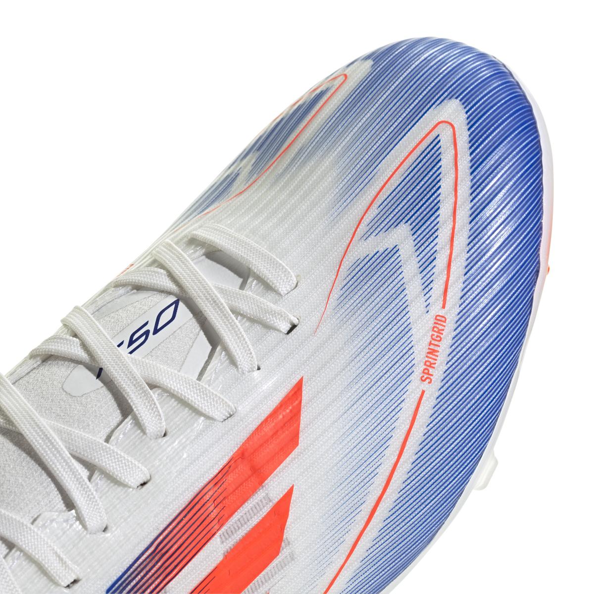 product/a/d/adidas_jh8234_7_footwear_photography_detail_view_1_white.jpg
