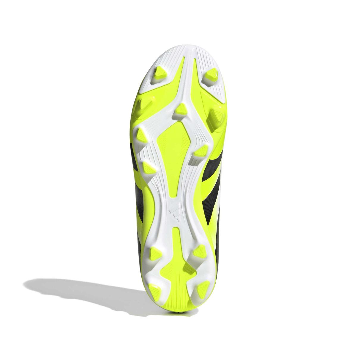 product/a/d/adidas_jh8868_3_footwear_photography_bottom_view_white-nw091625.jpg