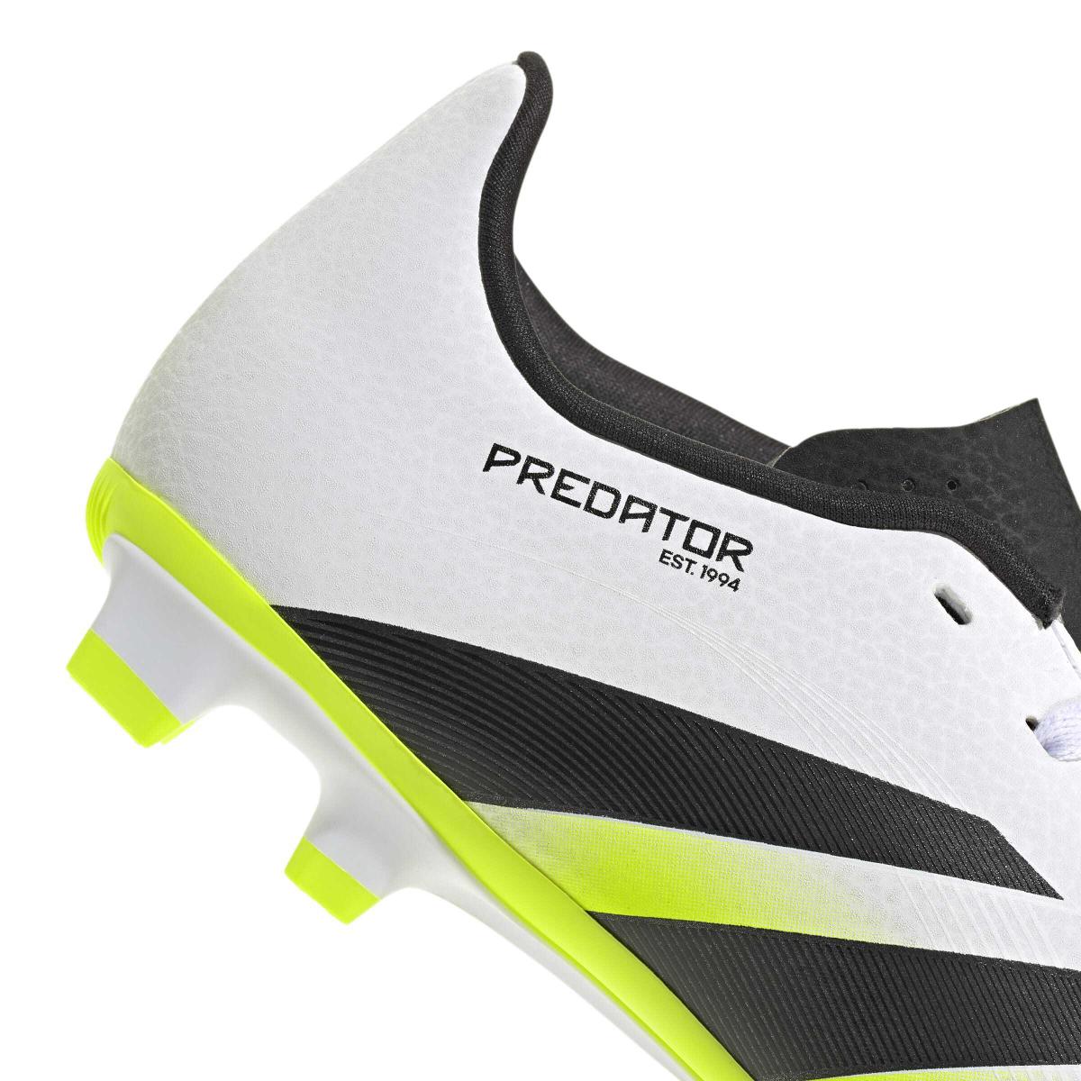 product/a/d/adidas_jh8868_7_footwear_photography_detail_view_1_white-nw091625.jpg