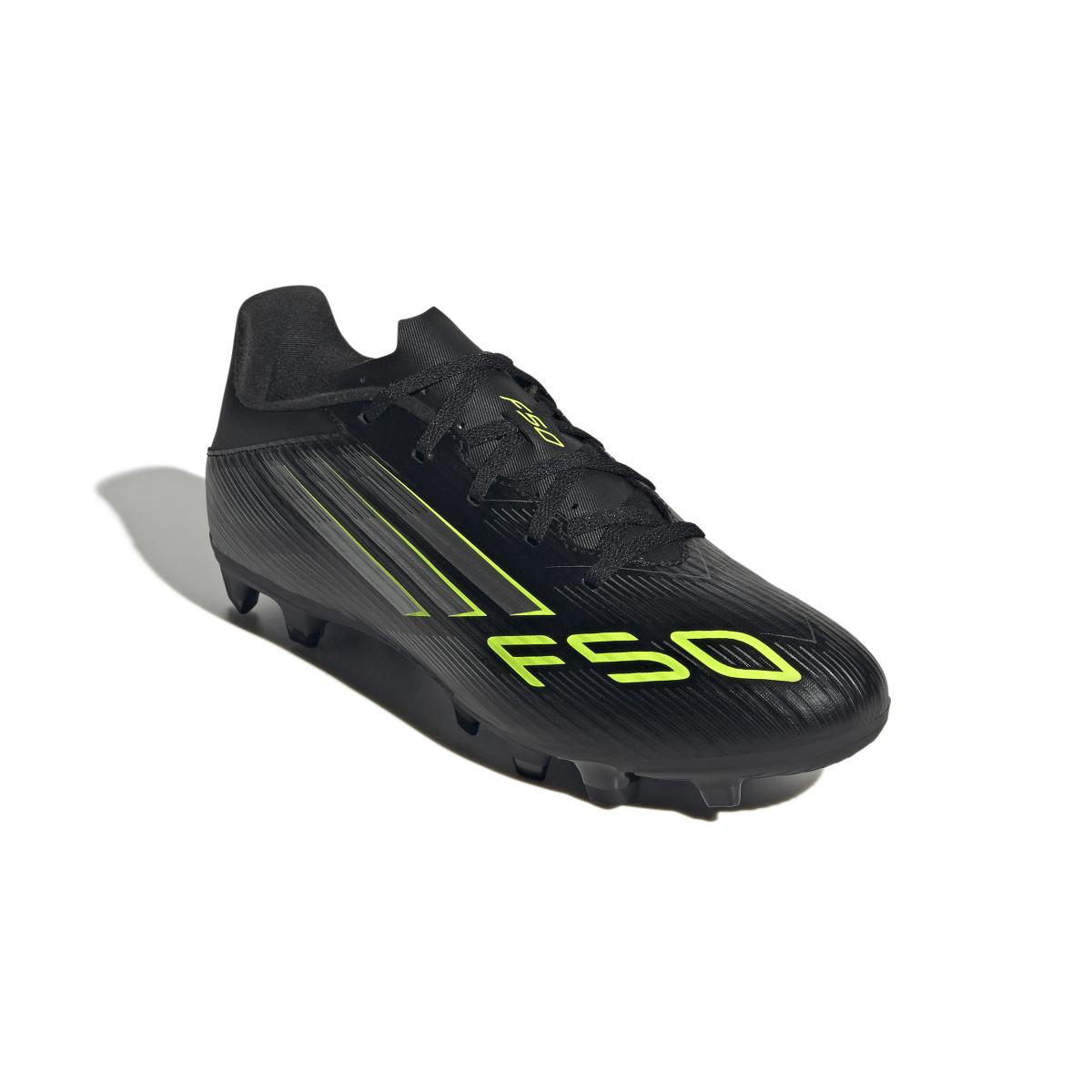 product/a/d/adidas_ji0047_5_footwear_photography_front_lateral_top_view_white.jpg