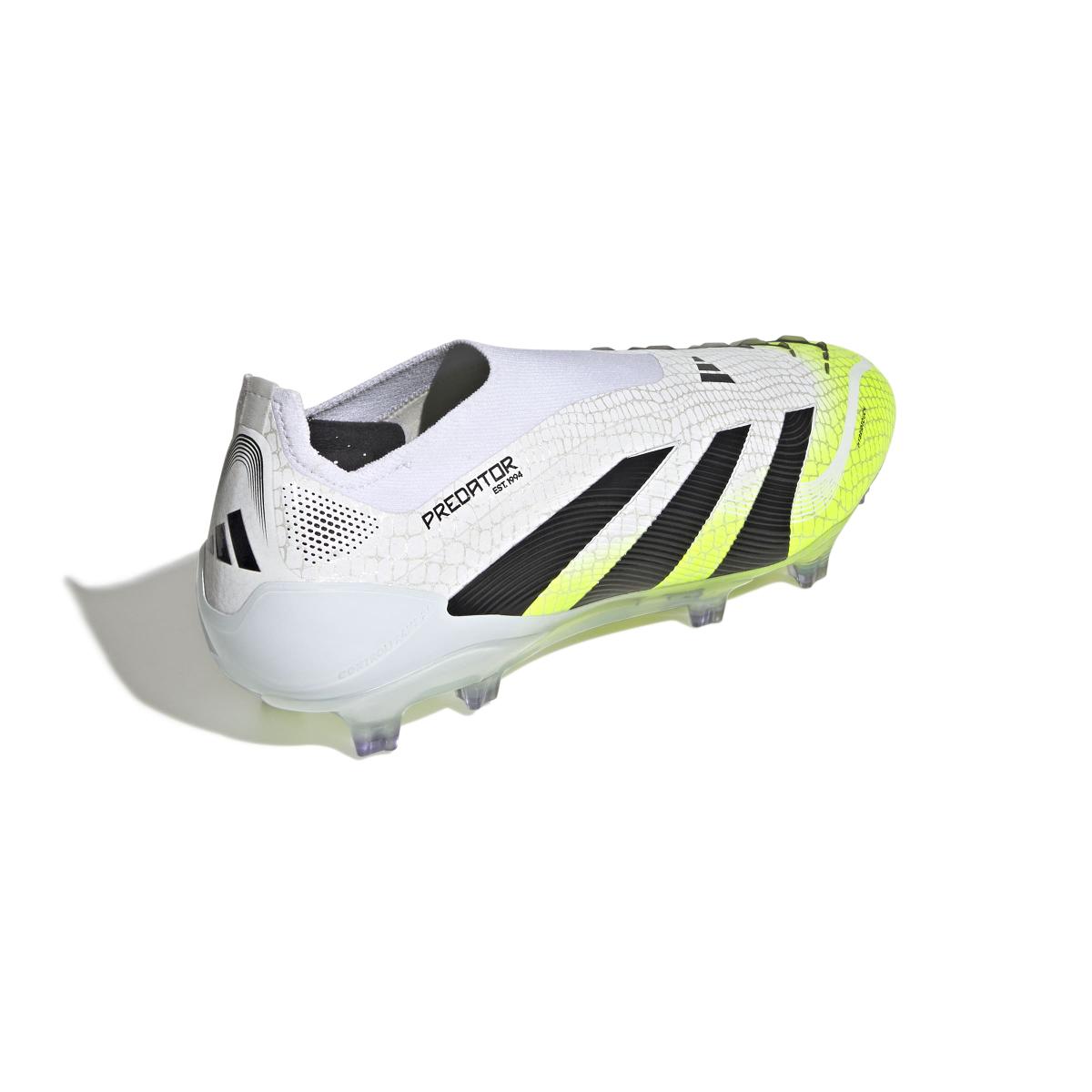 product/a/d/adidas_ji1075_6_footwear_photography_back_lateral_top_view_white.jpg