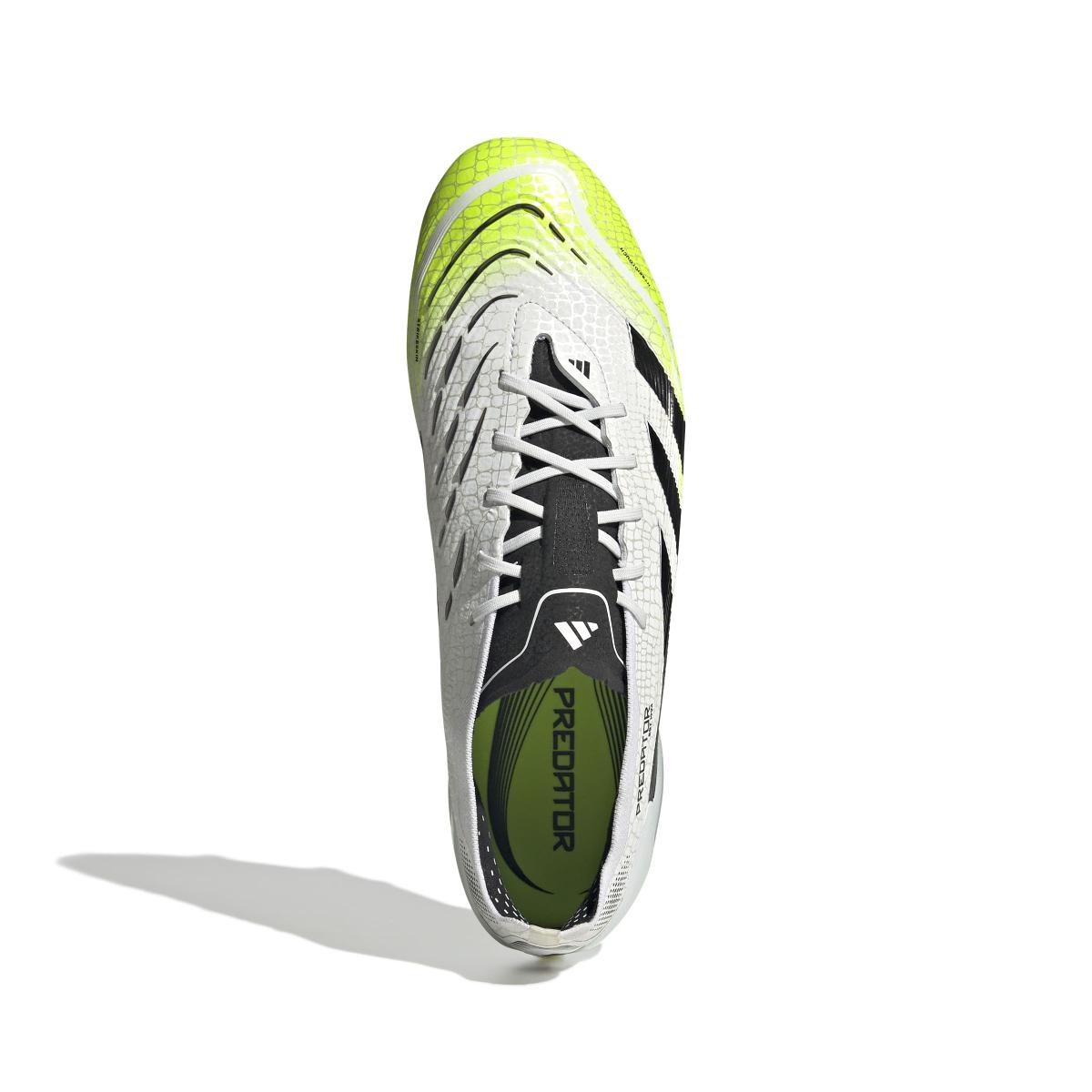 product/a/d/adidas_ji1082_2_footwear_photography_top_portrait_view_white.jpg