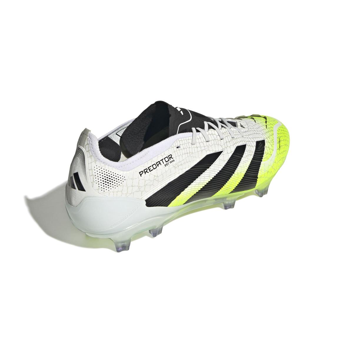 product/a/d/adidas_ji1082_6_footwear_photography_back_lateral_top_view_white.jpg