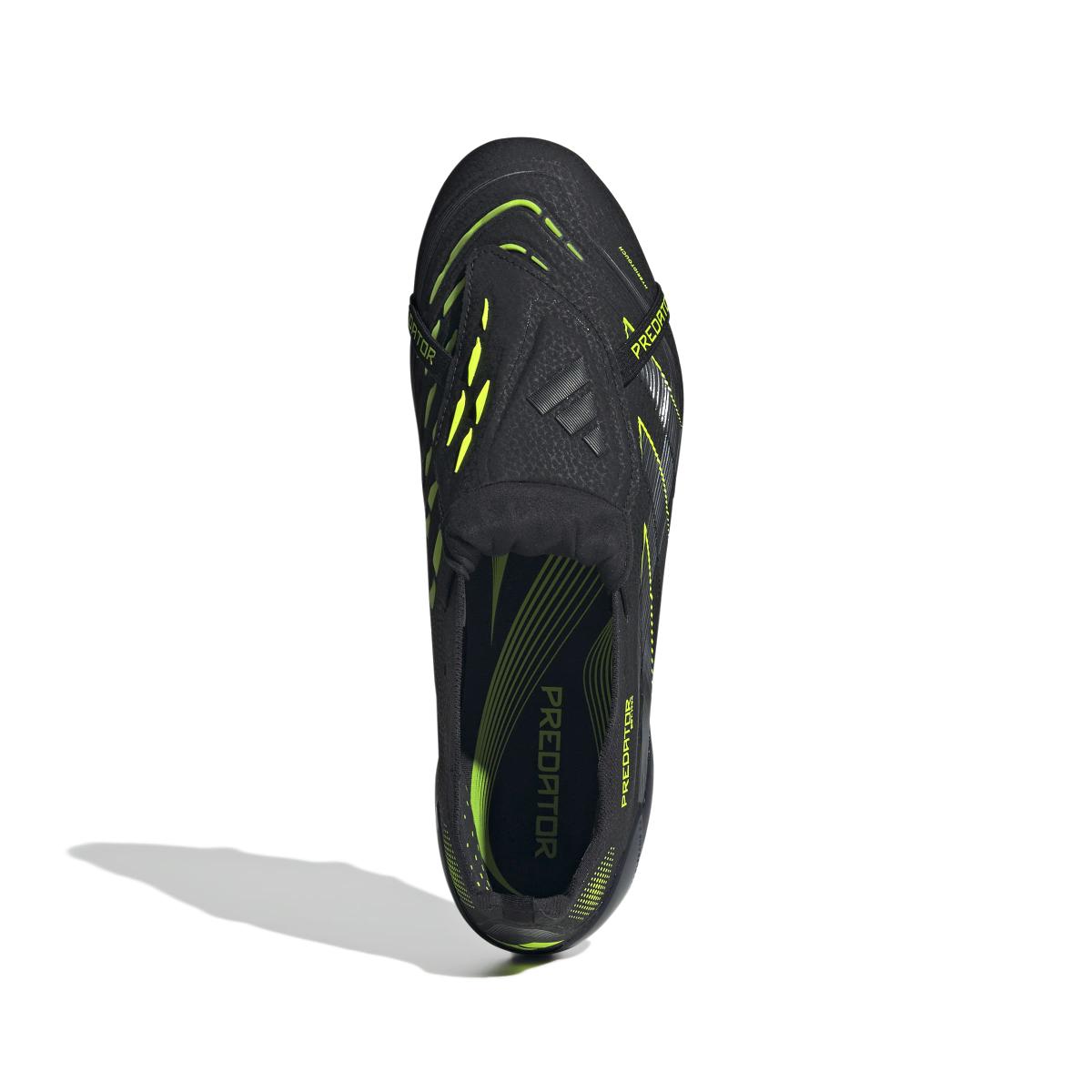 product/a/d/adidas_ji1096_2_footwear_photography_top_portrait_view_white.jpg