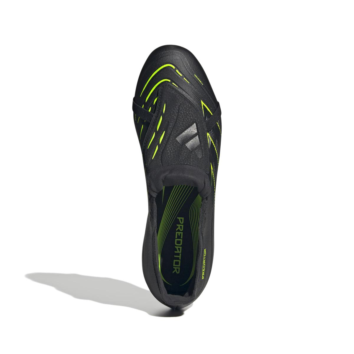 product/a/d/adidas_ji1110_2_footwear_photography_top_portrait_view_white.jpg