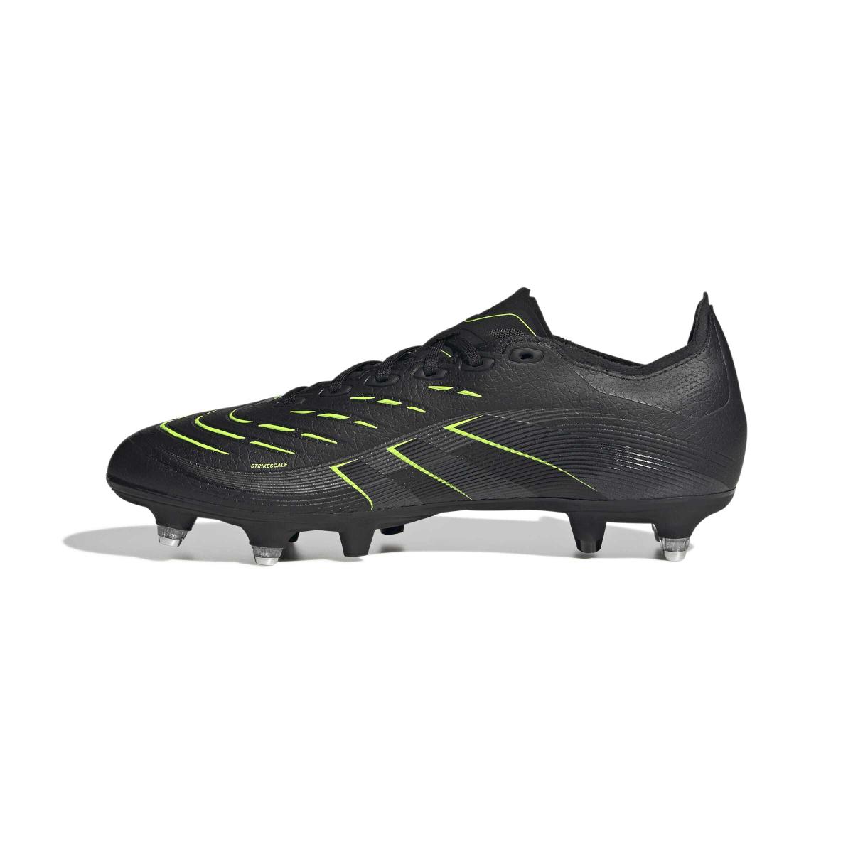 product/a/d/adidas_ji1130_4_footwear_photography_side_medial_center_view_white-nw091625.jpg