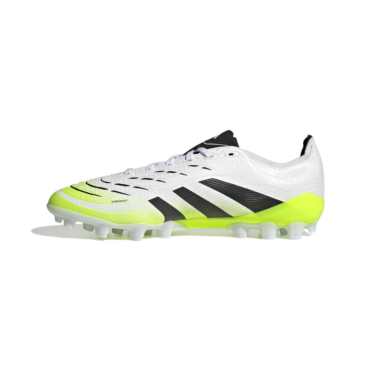 product/a/d/adidas_ji1165_4_footwear_photography_side_medial_center_view_white.jpg