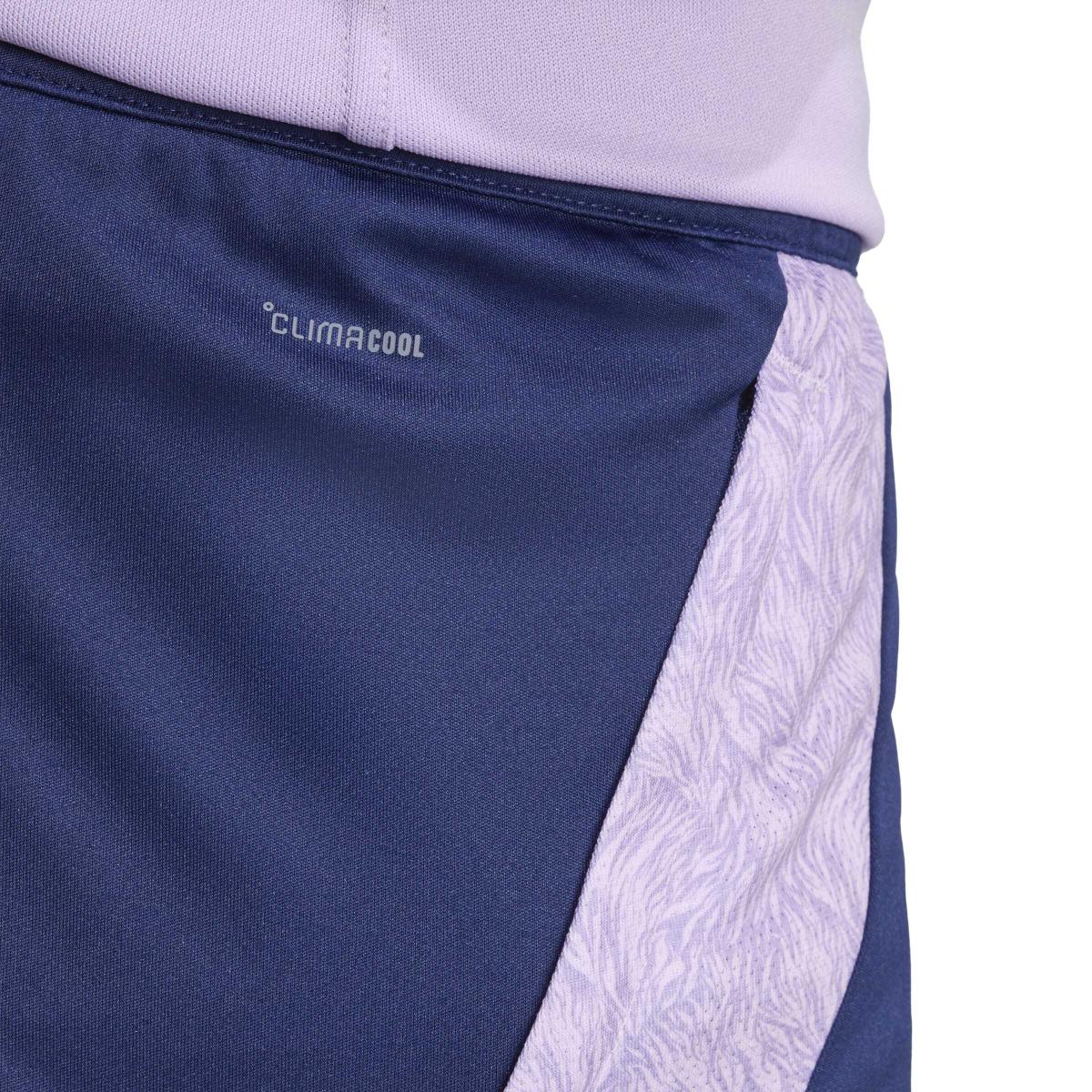 product/a/d/adidas_jm2752_5_apparel_on_model_detail_view_1_white.jpg