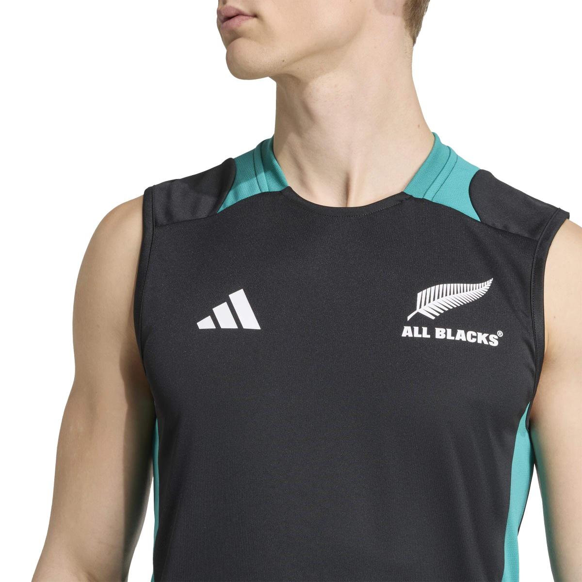 product/a/d/adidas_jm9637_6_apparel_on_model_detail_view_2_white.jpg