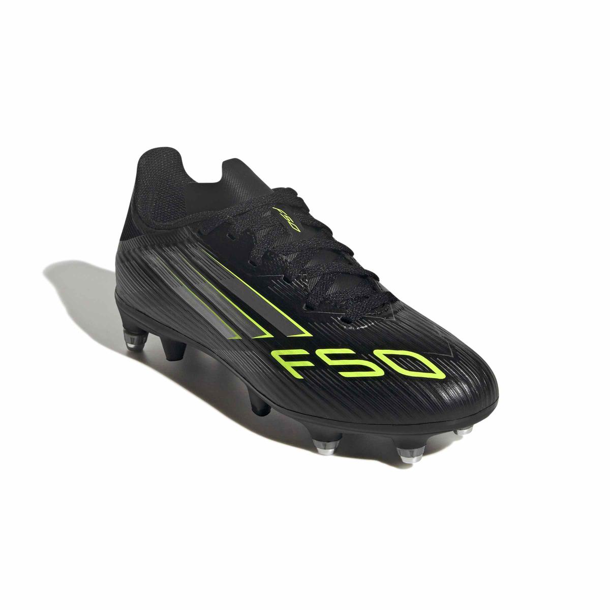product/a/d/adidas_jq4183_5_footwear_photography_front_lateral_top_view_white.jpg