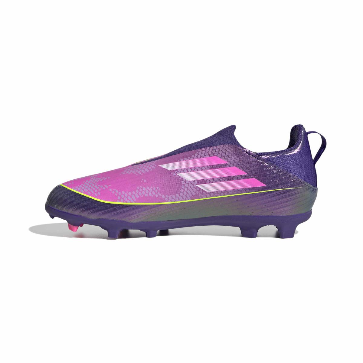 product/a/d/adidas_jq9752_4_footwear_photography_side_medial_center_view_white.jpg