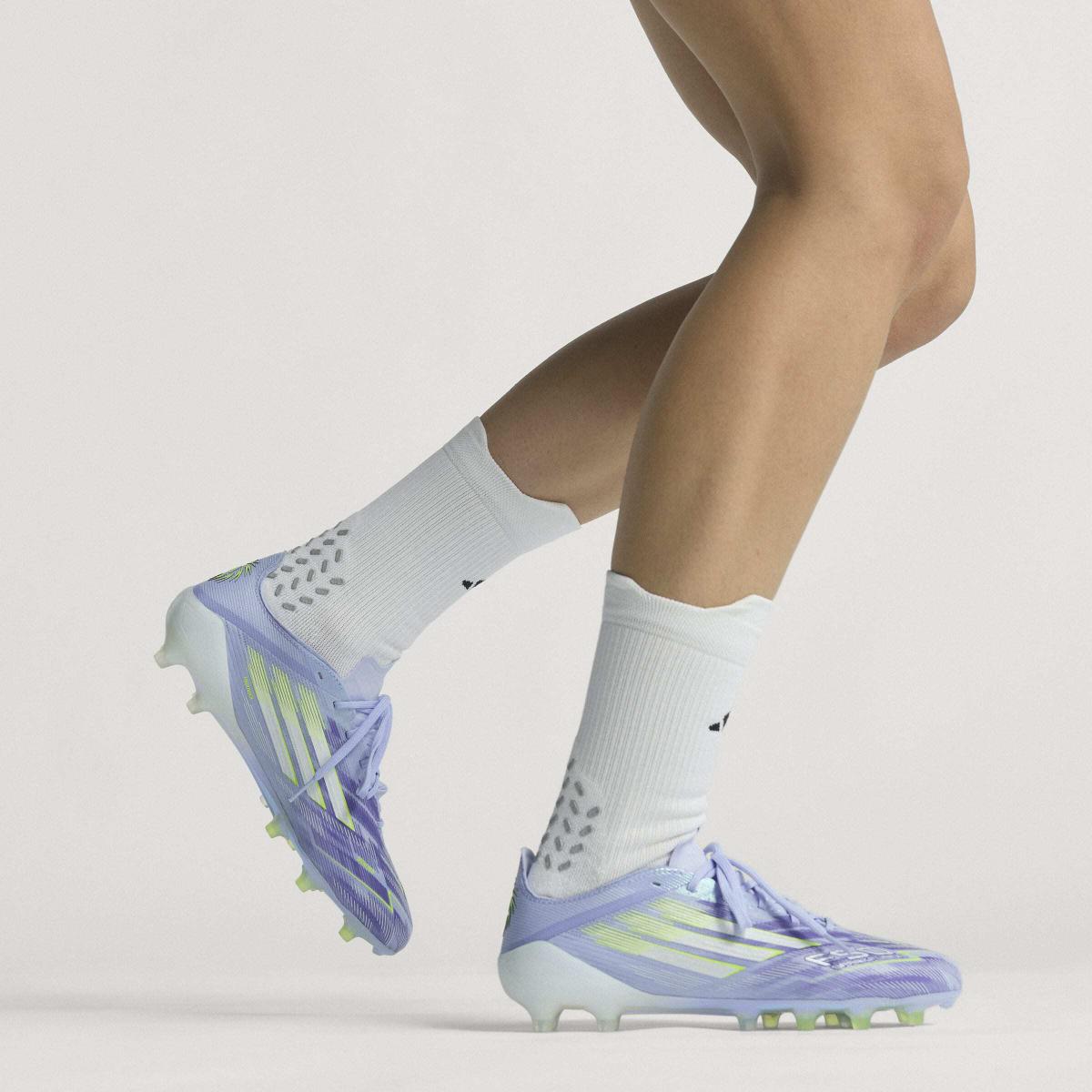product/a/d/adidas_jr9225_16_footwear_photography_heromrktng_view_3-nw091725.jpg