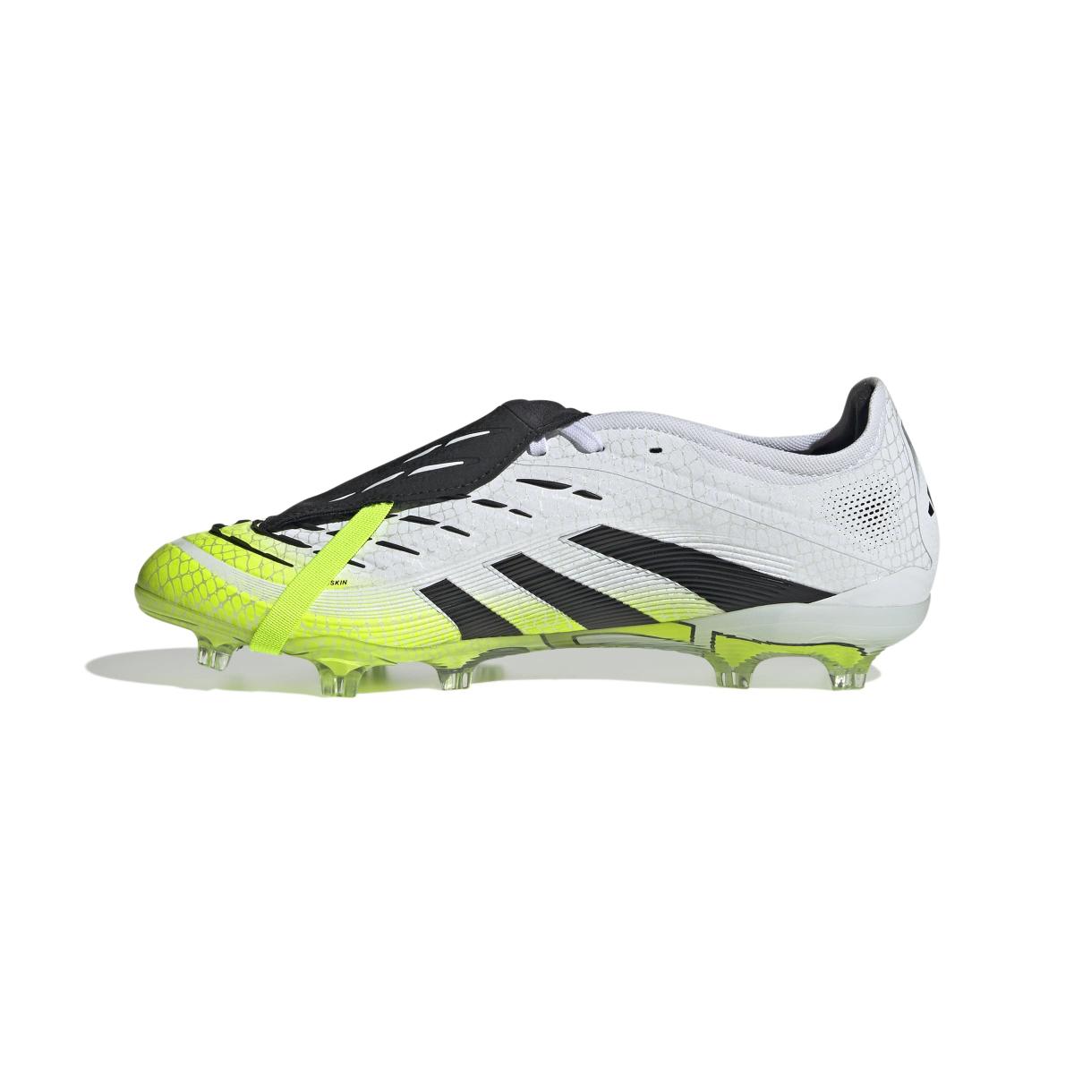 product/a/d/adidas_js4071_4_footwear_photography_side_medial_center_view_white-nw091725.jpg