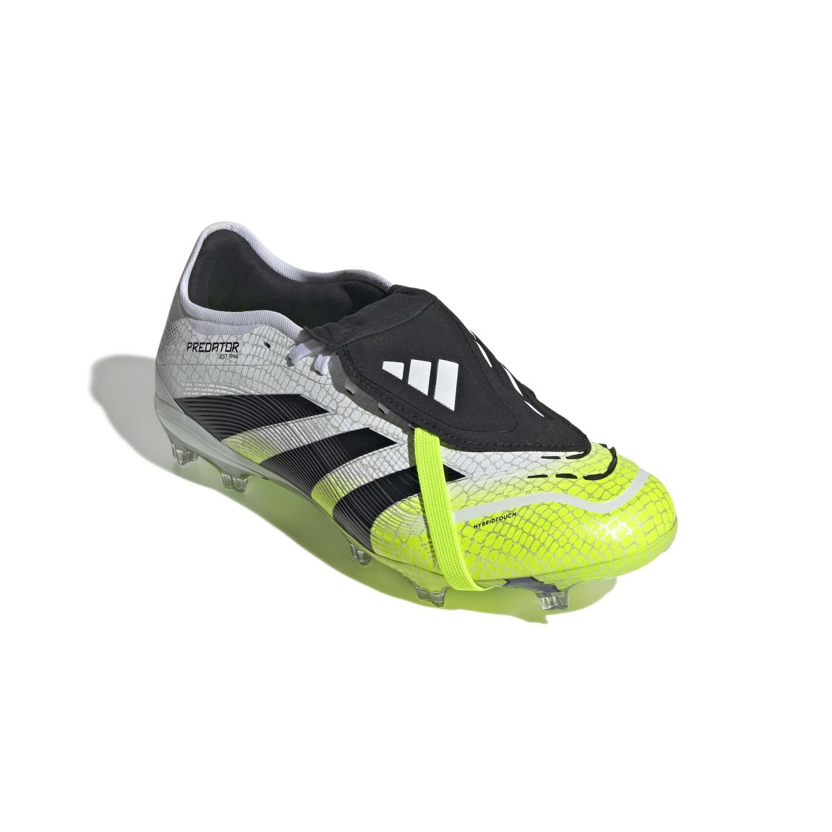 product/a/d/adidas_js4071_5_footwear_photography_front_lateral_top_view_white-nw091725.jpg