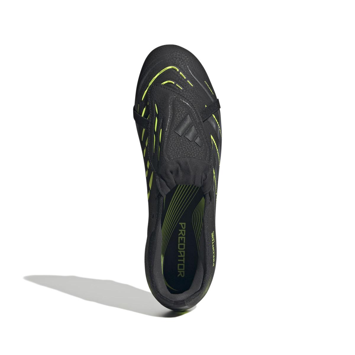 product/a/d/adidas_js4072_2_footwear_photography_top_portrait_view_white.jpg