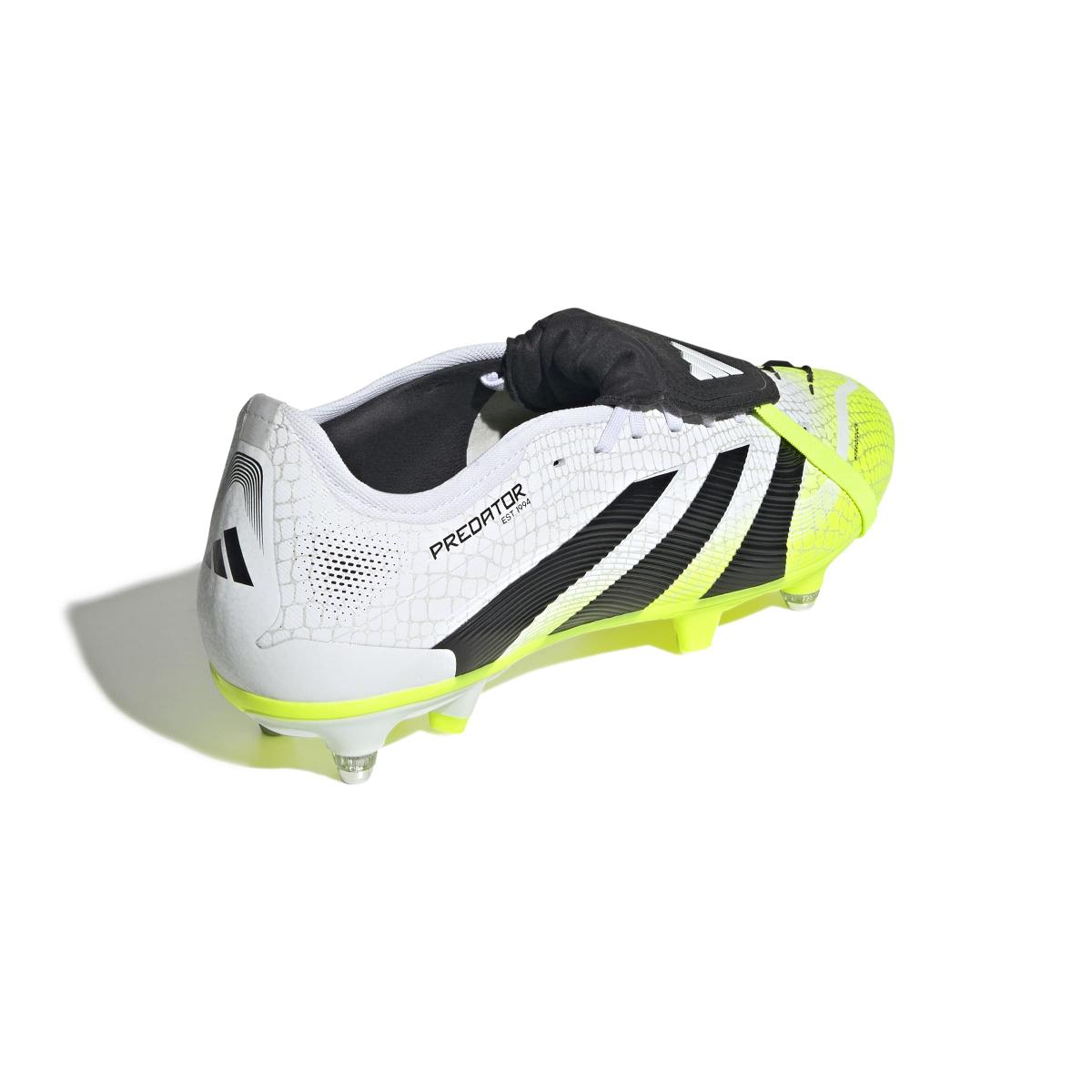 product/a/d/adidas_js4077_6_footwear_photography_back_lateral_top_view_white-nw091725.jpg
