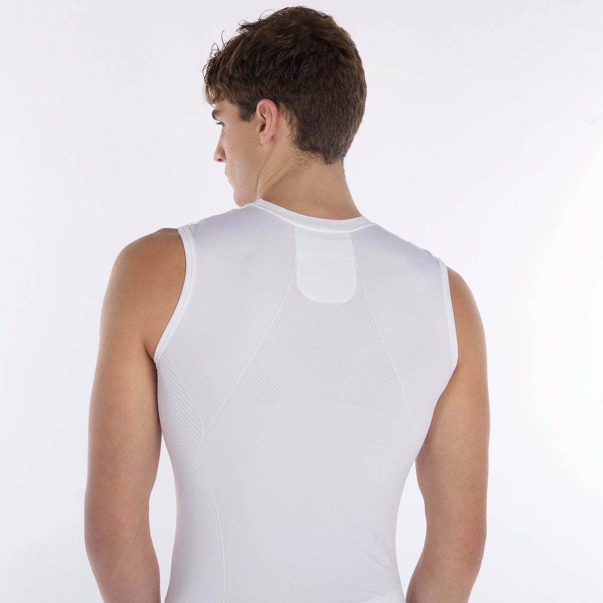 product/e/r/errea_um0o0s00010_blanc_9.jpg