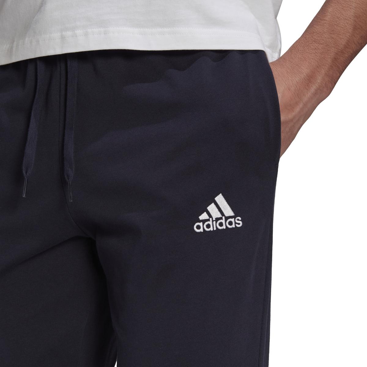 product/g/k/gk9259_app_on-model_detail-1_white.jpg