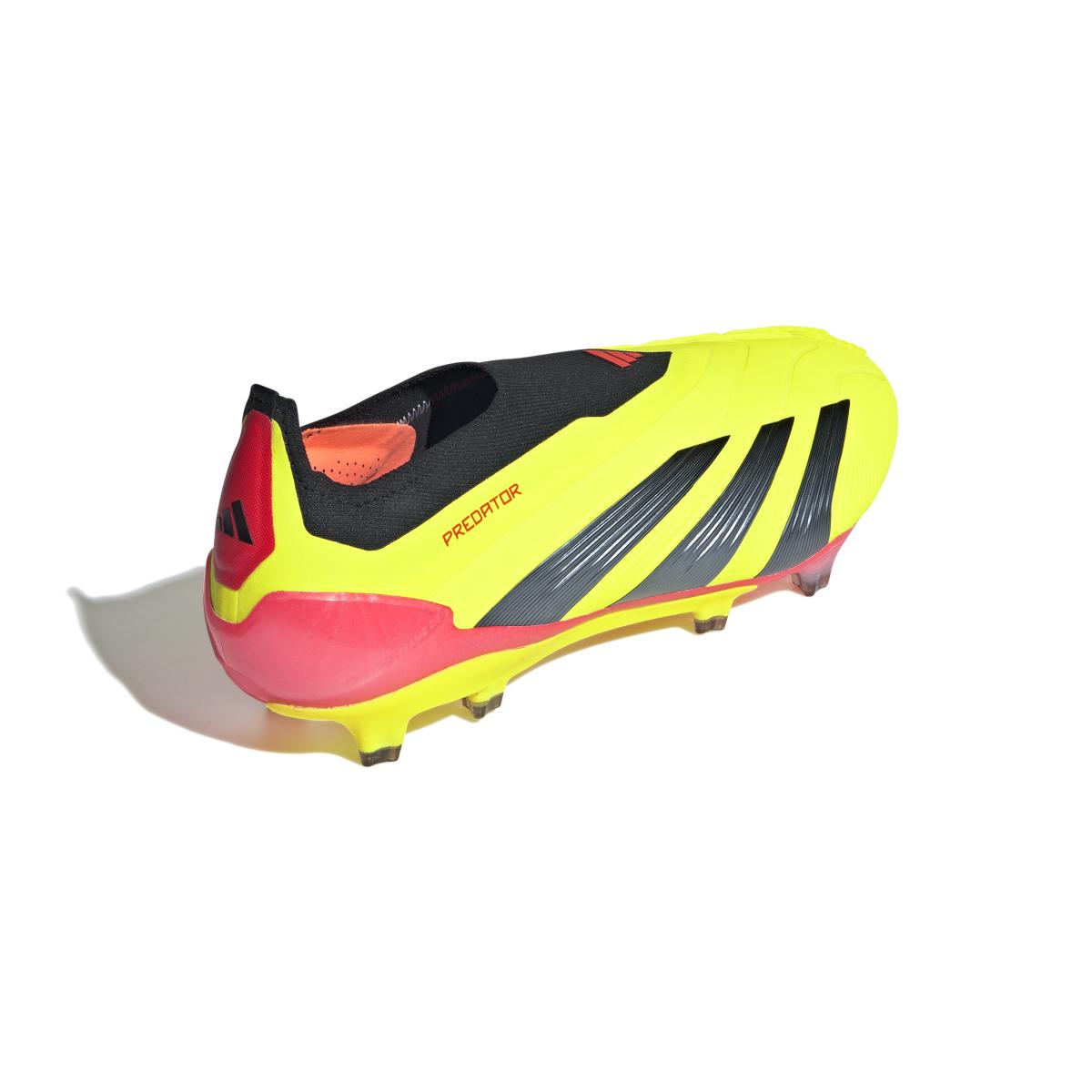 product/i/e/ie2366_6_footwear_photography_back_lateral_top_view_white.jpg