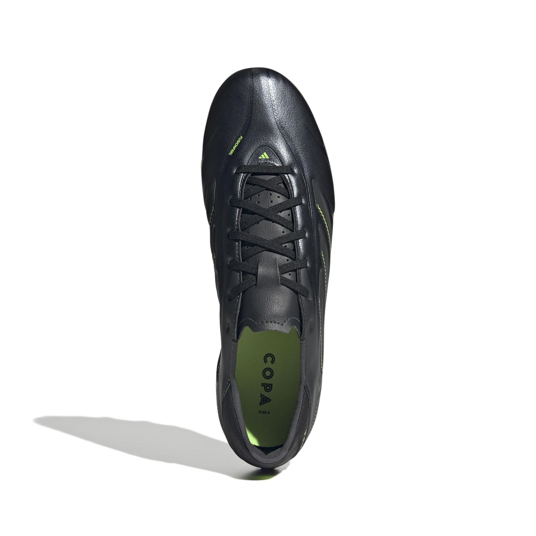 product/2/0/2025_adidas_jh6300_2_footwear_photography_top_portrait_view_white.jpg