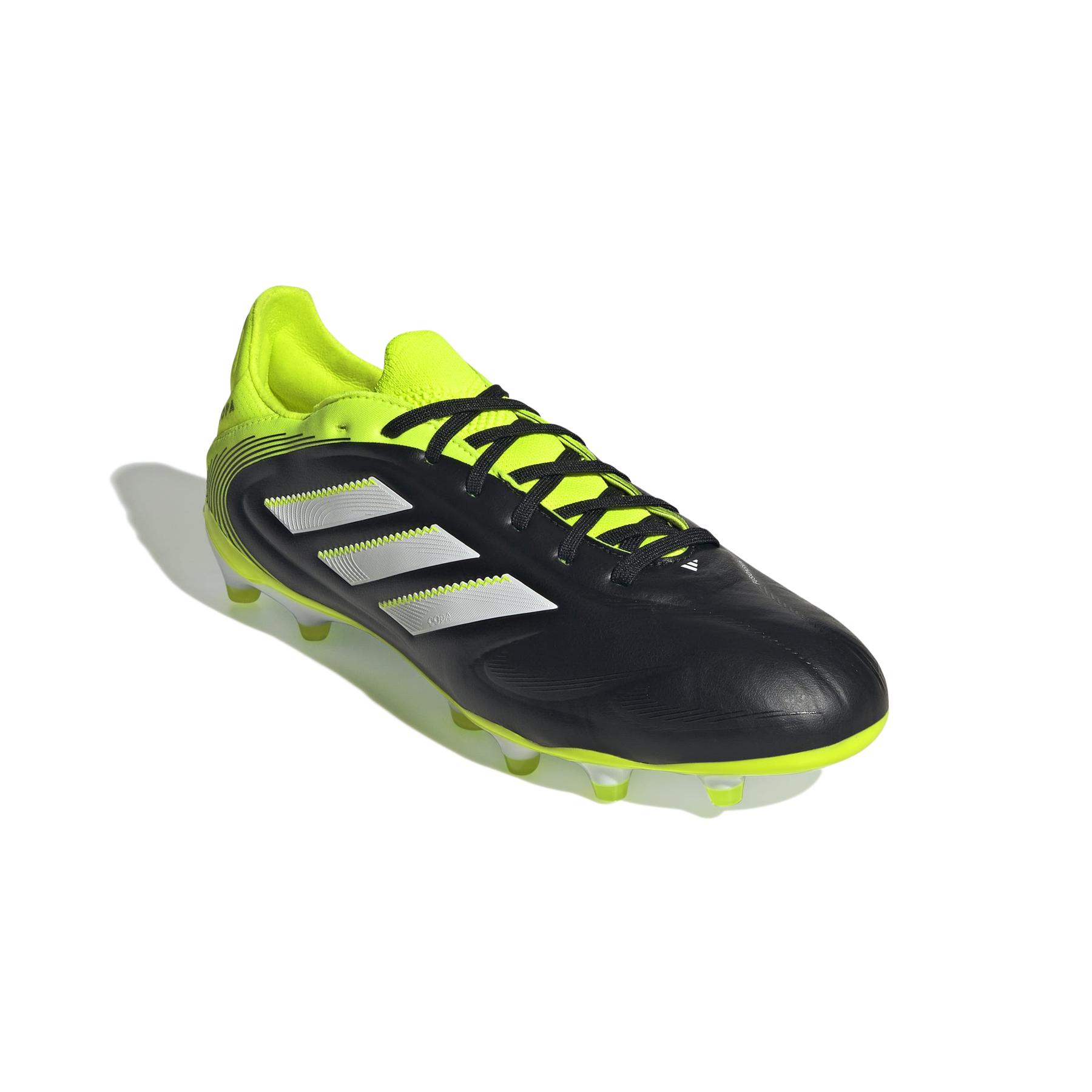 product/2/0/2025_adidas_jr2829_5_footwear_photography_front_lateral_top_view_white.jpg