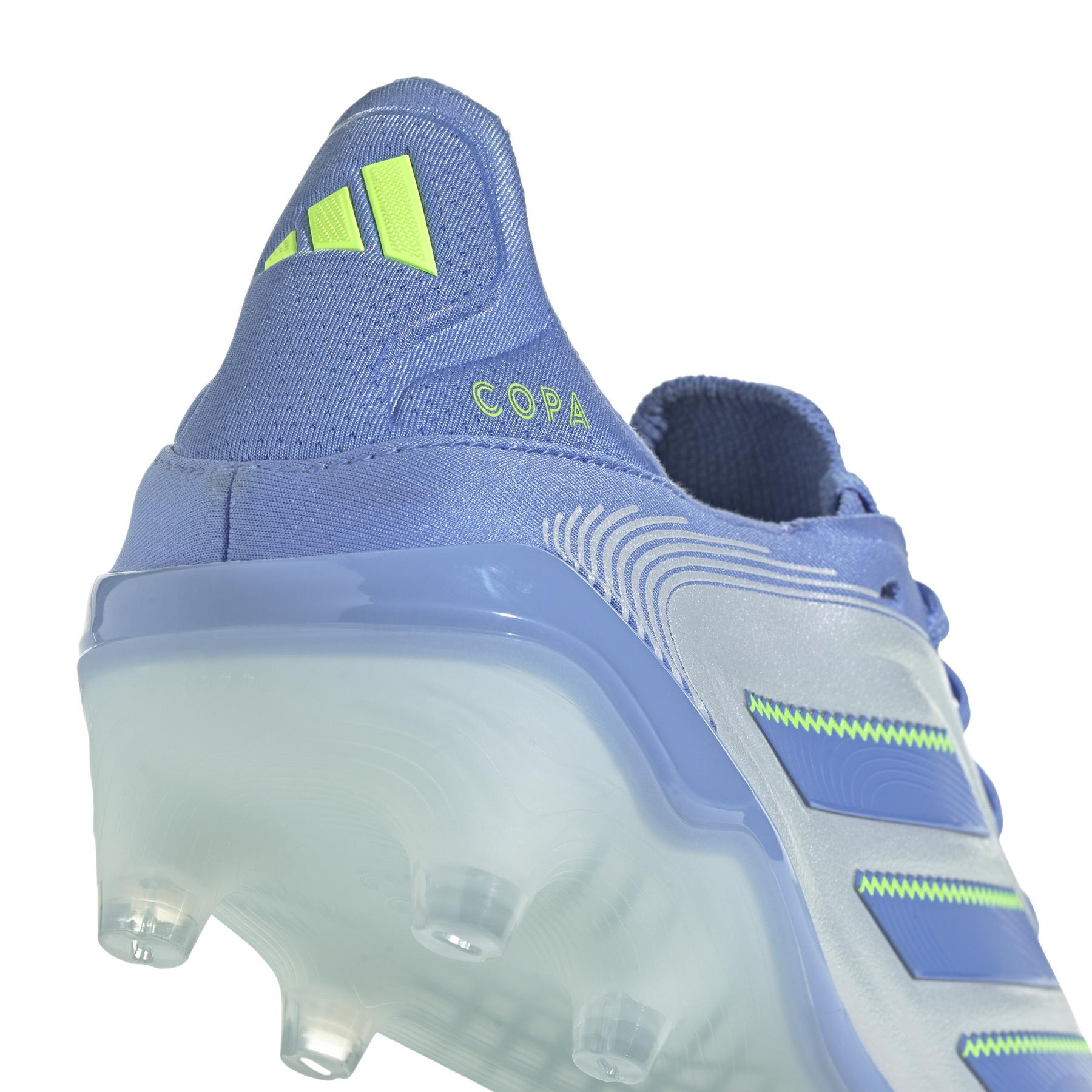 product/2/0/2025adidas_id9038_7_footwear_photography_detail_view_1_white.jpg