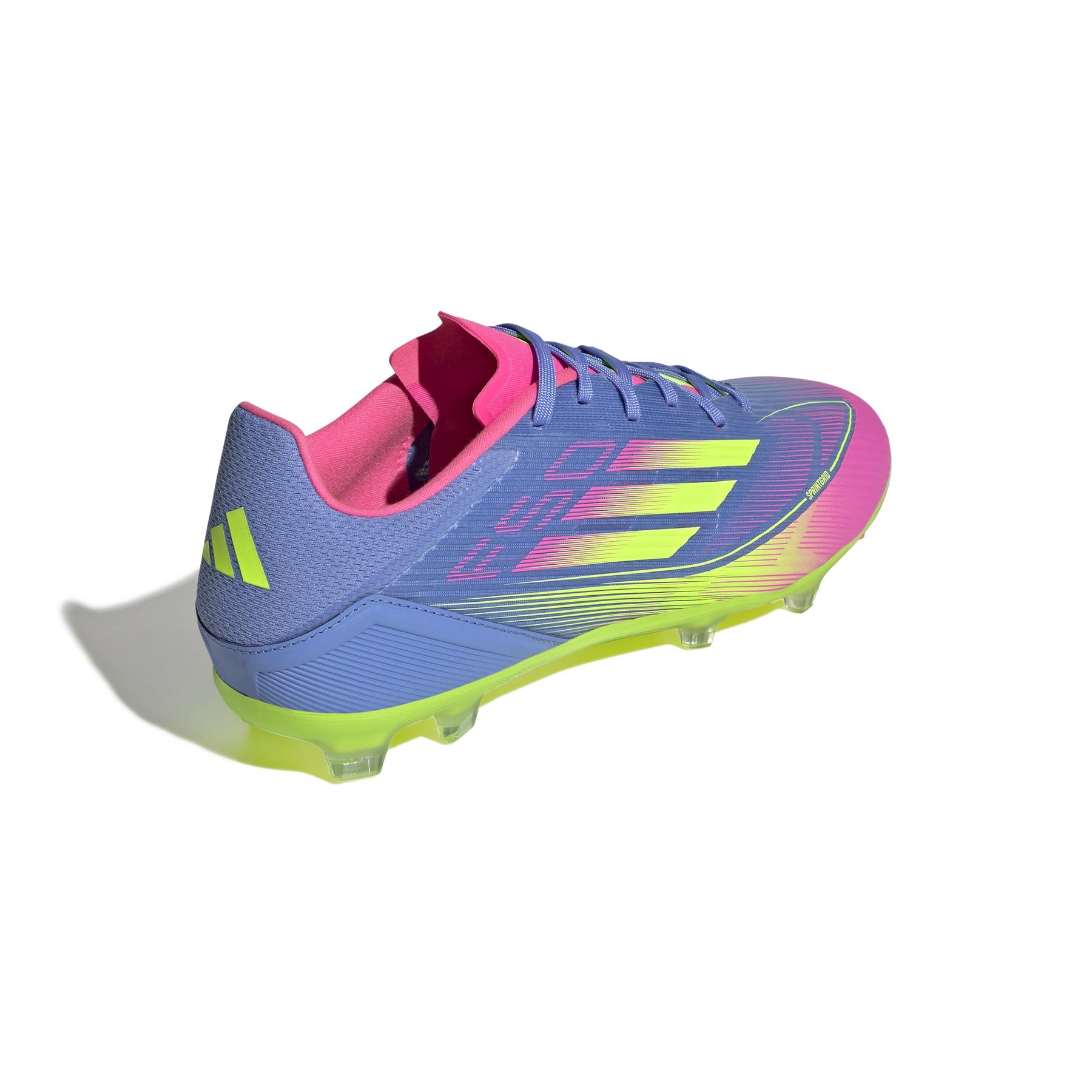 product/2/0/2025adidas_ie1290_6_footwear_photography_back_lateral_top_view_white.jpg