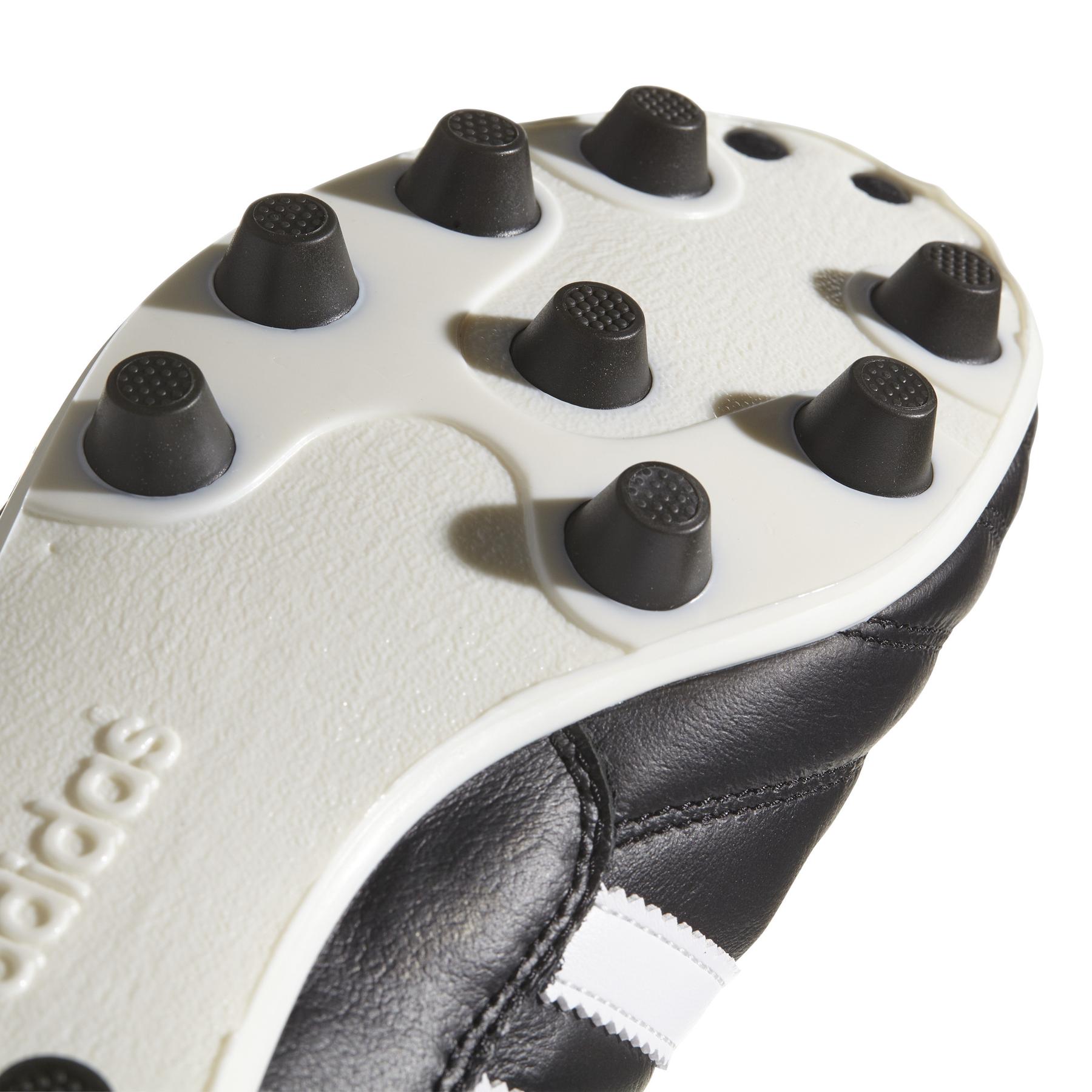 product/a/d/adidas_015110_12_footwear_photography_detail_view_3_white_000.jpg