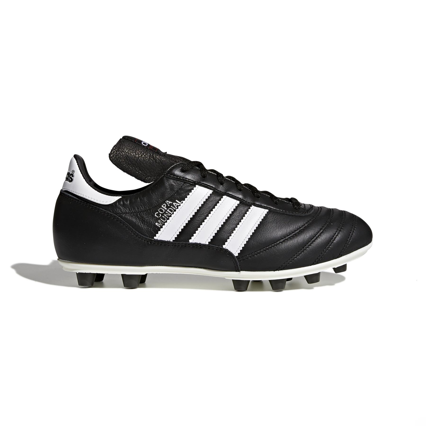 product/a/d/adidas_015110_1_footwear_photography_side_lateral_center_view_white_000.jpg