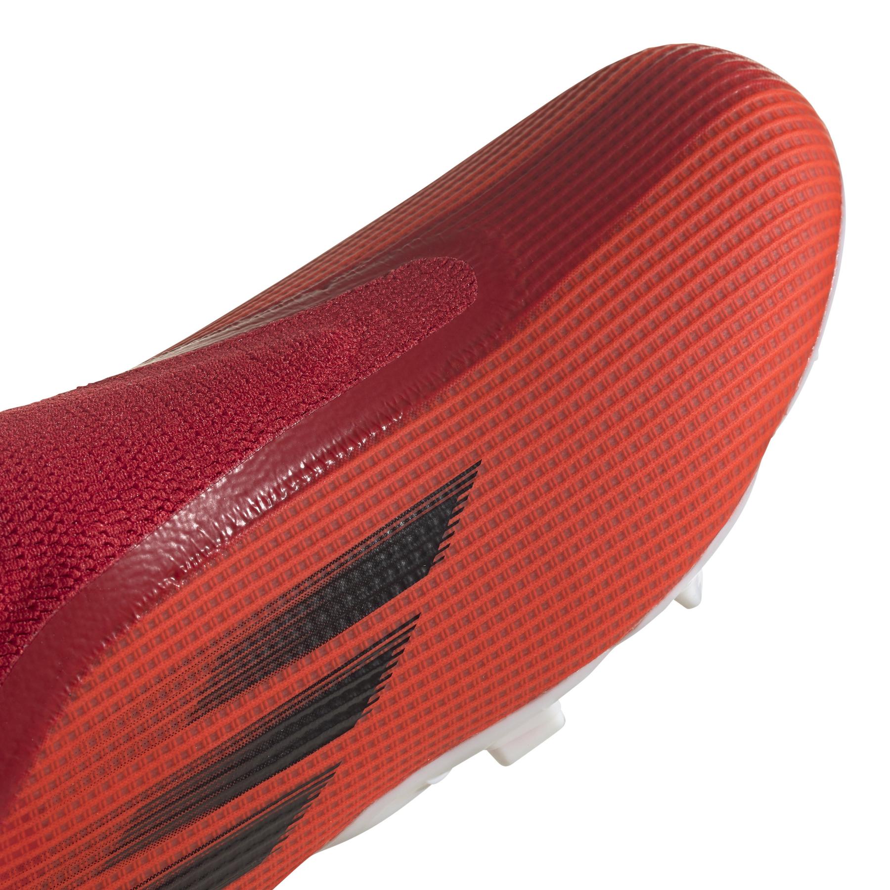 product/a/d/adidas_fy3257_8_footwear_photography_detail_view_1_white_000.jpg