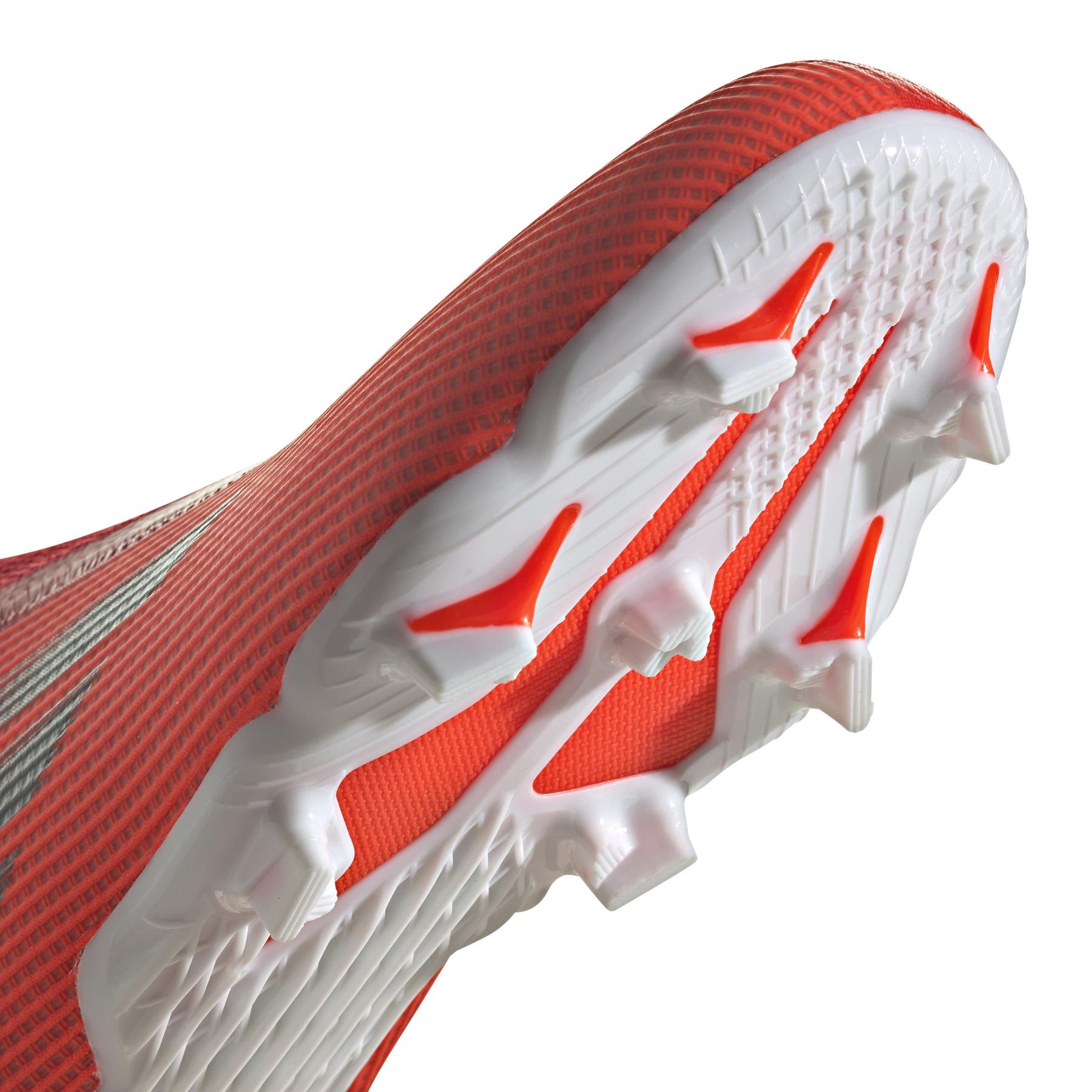 product/a/d/adidas_fy3257_9_footwear_photography_detail_view_2_white_000.jpg