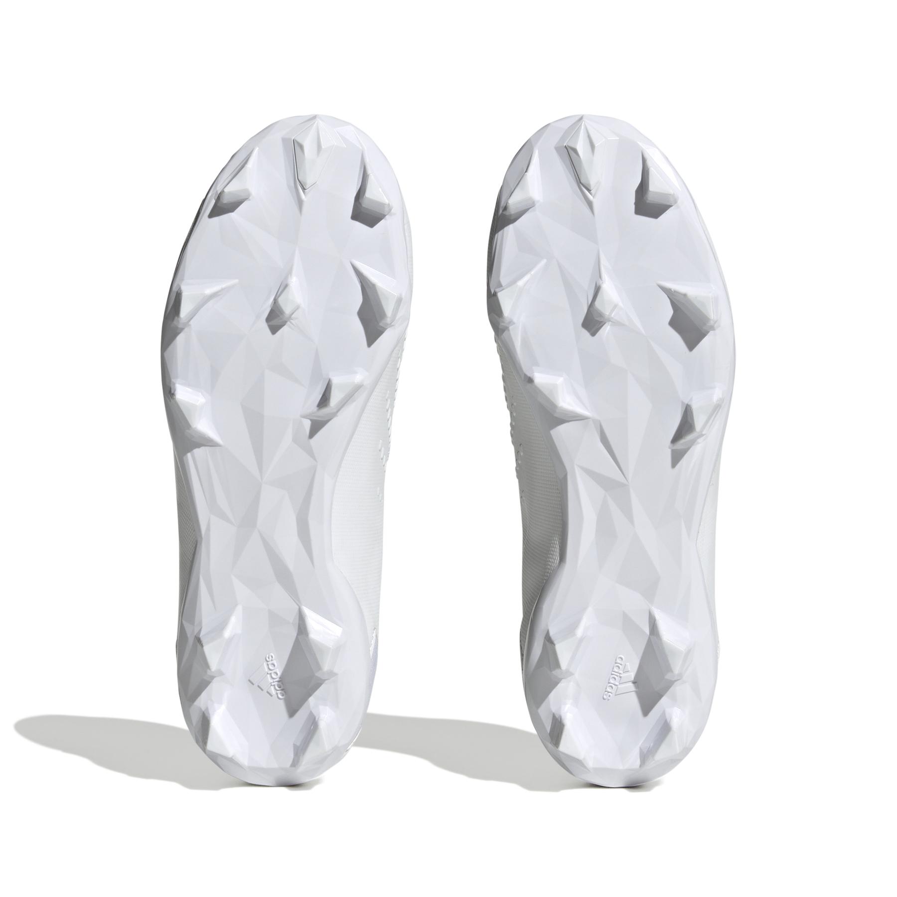 product/a/d/adidas_fz6108_3_footwear_photography_bottom_view_white_000.jpg