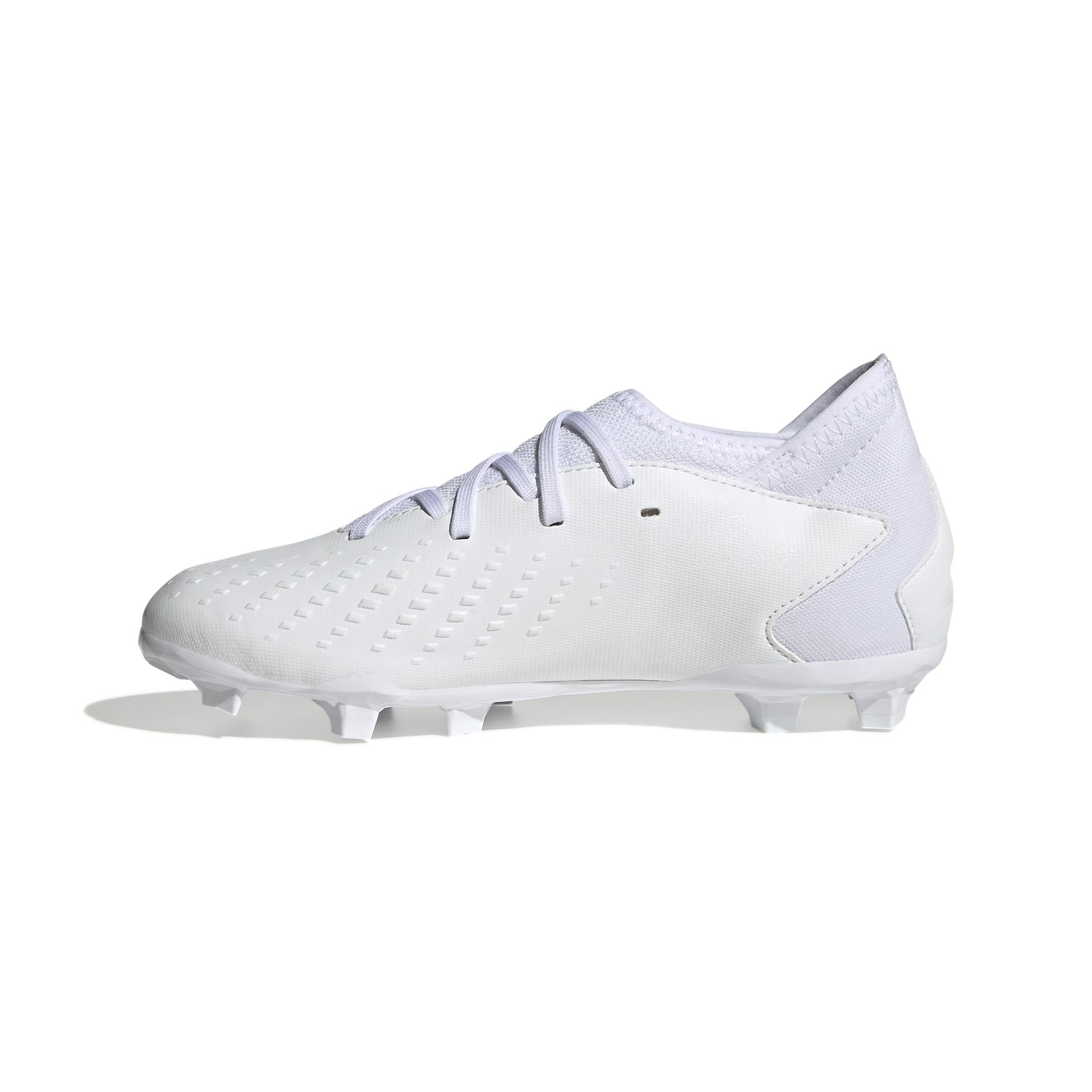 product/a/d/adidas_fz6108_4_footwear_photography_side_medial_center_view_white_000.jpg