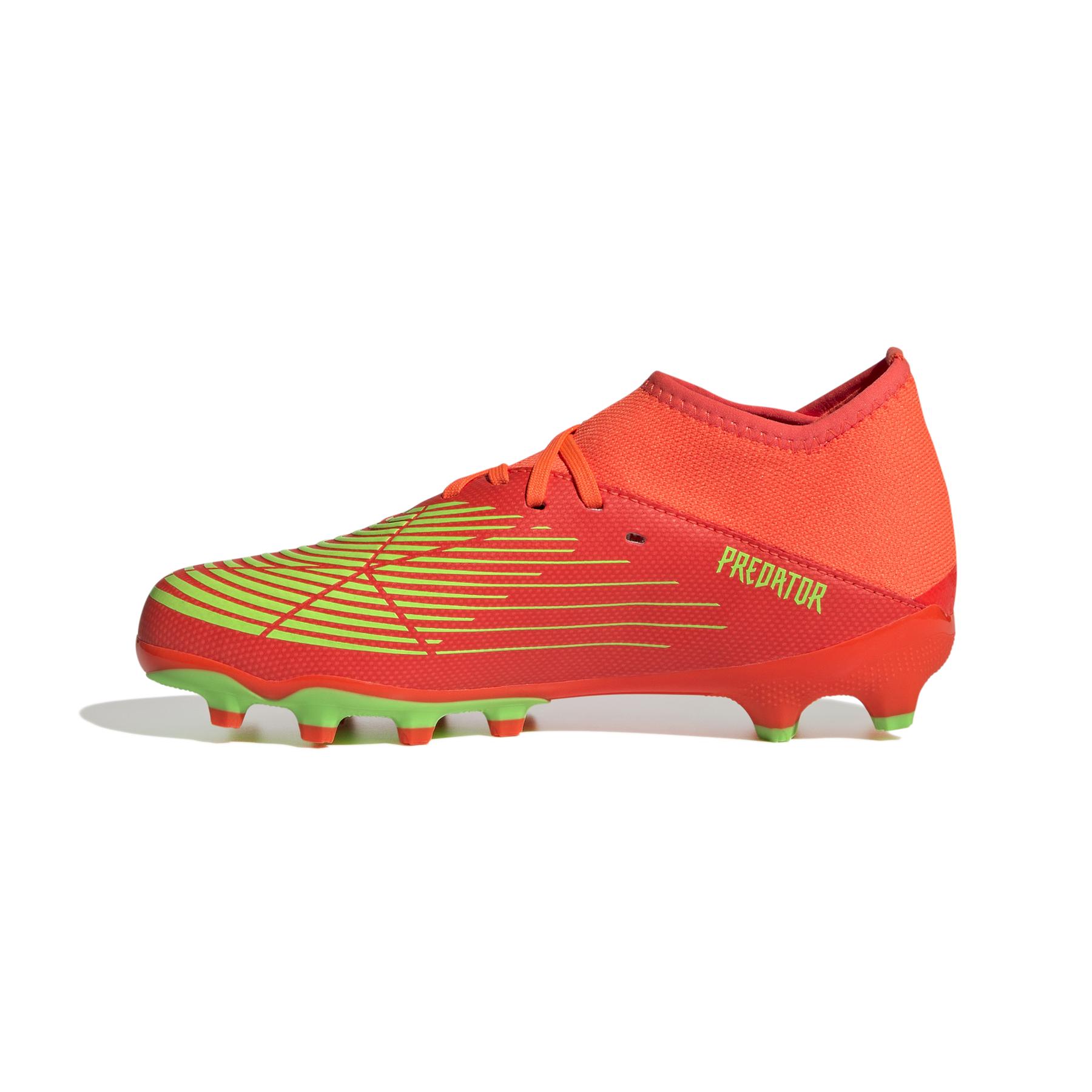 product/a/d/adidas_gv8506_5_footwear_photography_side_medial_center_view_white_000.jpg