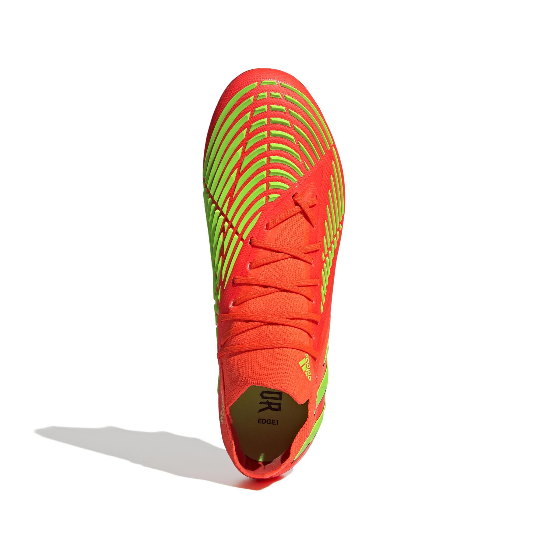 product/a/d/adidas_gw1010_2_footwear_photography_top_portrait_view_white_000.jpg