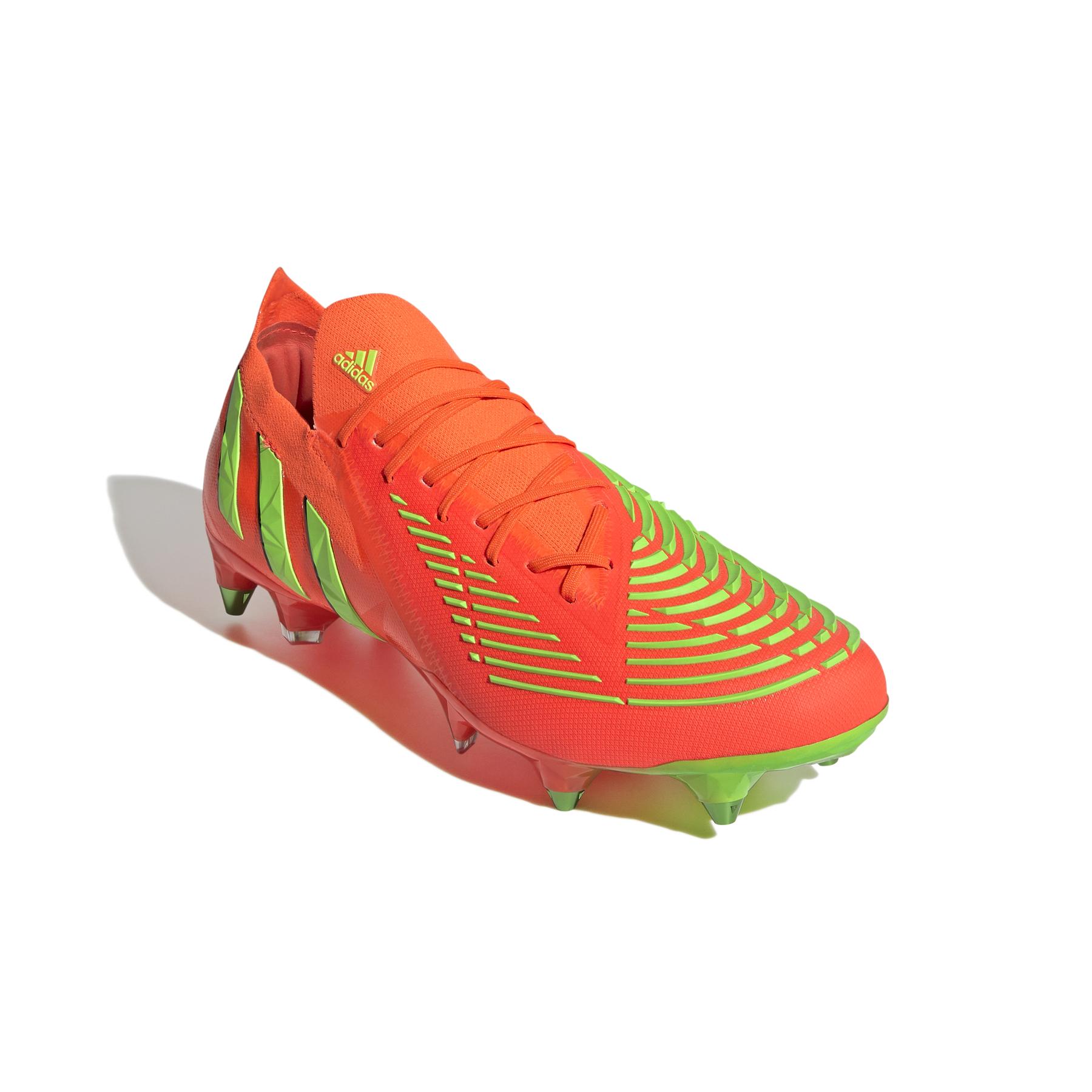 product/a/d/adidas_gw1010_5_footwear_photography_front_lateral_top_view_white_000.jpg