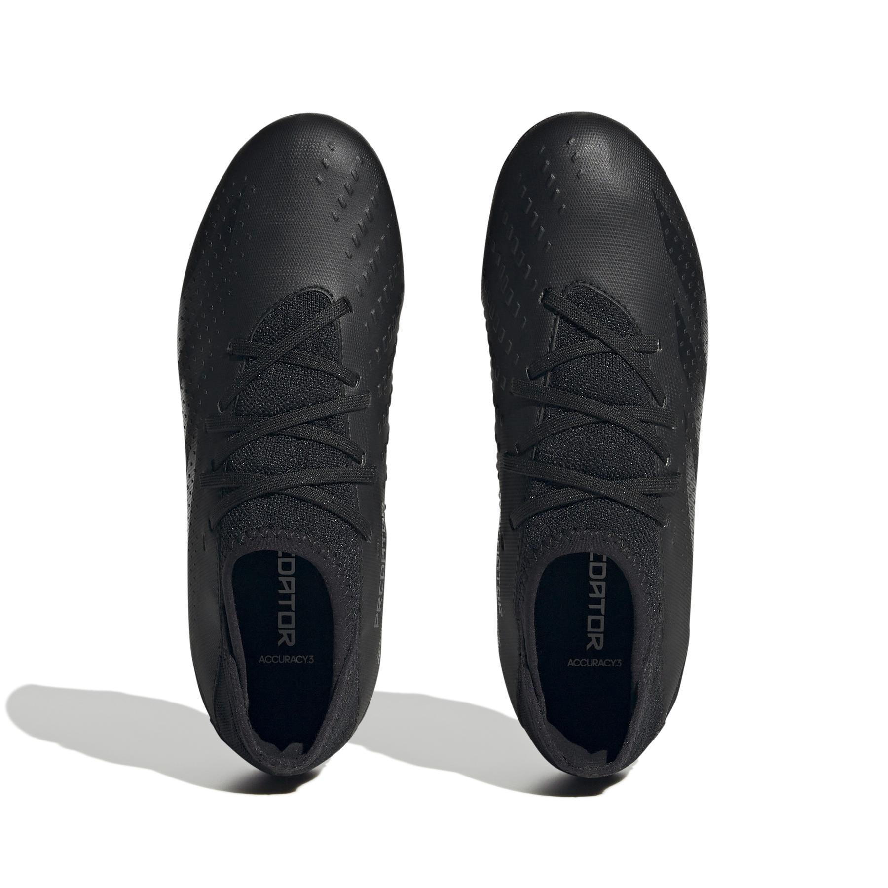 product/a/d/adidas_gw4610_3_footwear_photography_top_portrait_view_white_000.jpg