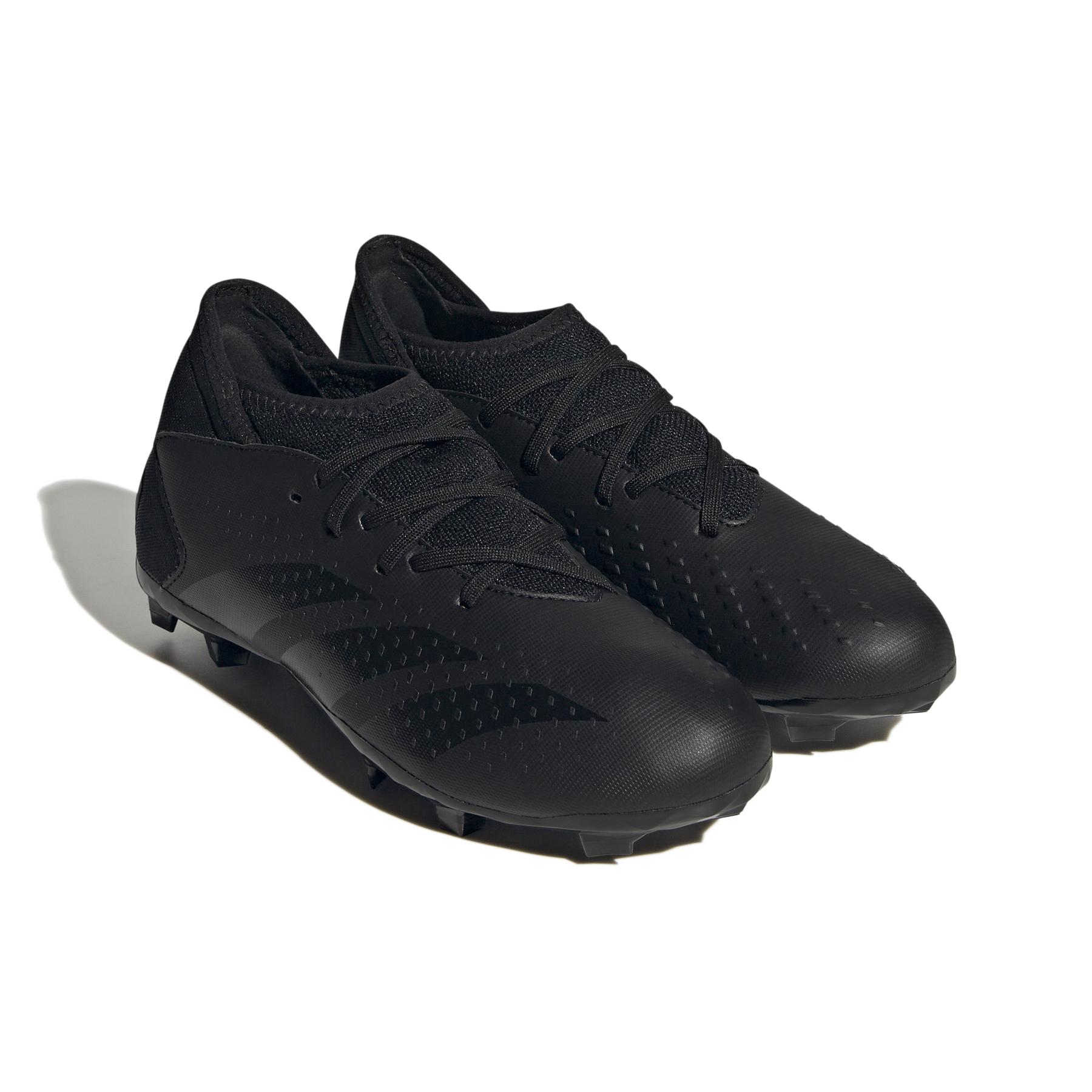 product/a/d/adidas_gw4610_6_footwear_photography_front_lateral_top_view_white_000.jpg