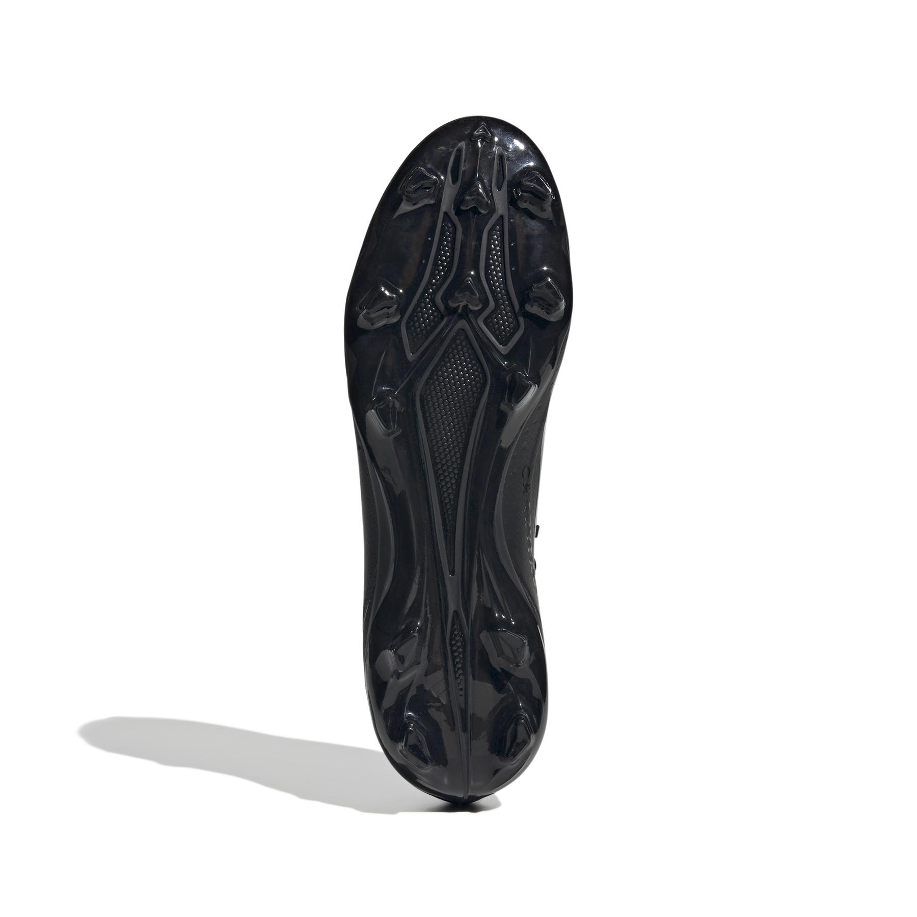 product/a/d/adidas_gy7429_3_footwear_photography_bottom_view_white.jpg