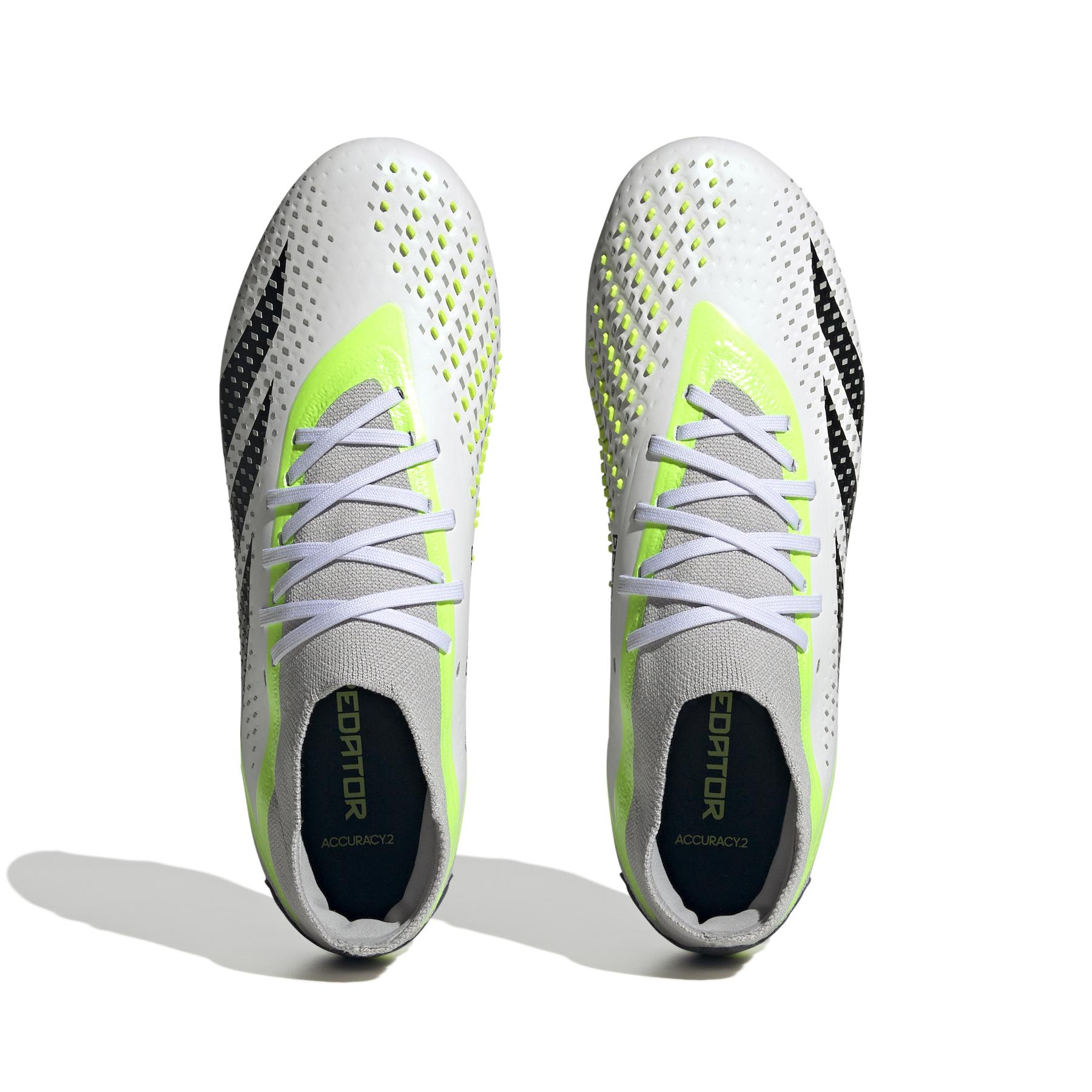 product/a/d/adidas_gz0028_2_footwear_photography_top_portrait_view_white.jpg