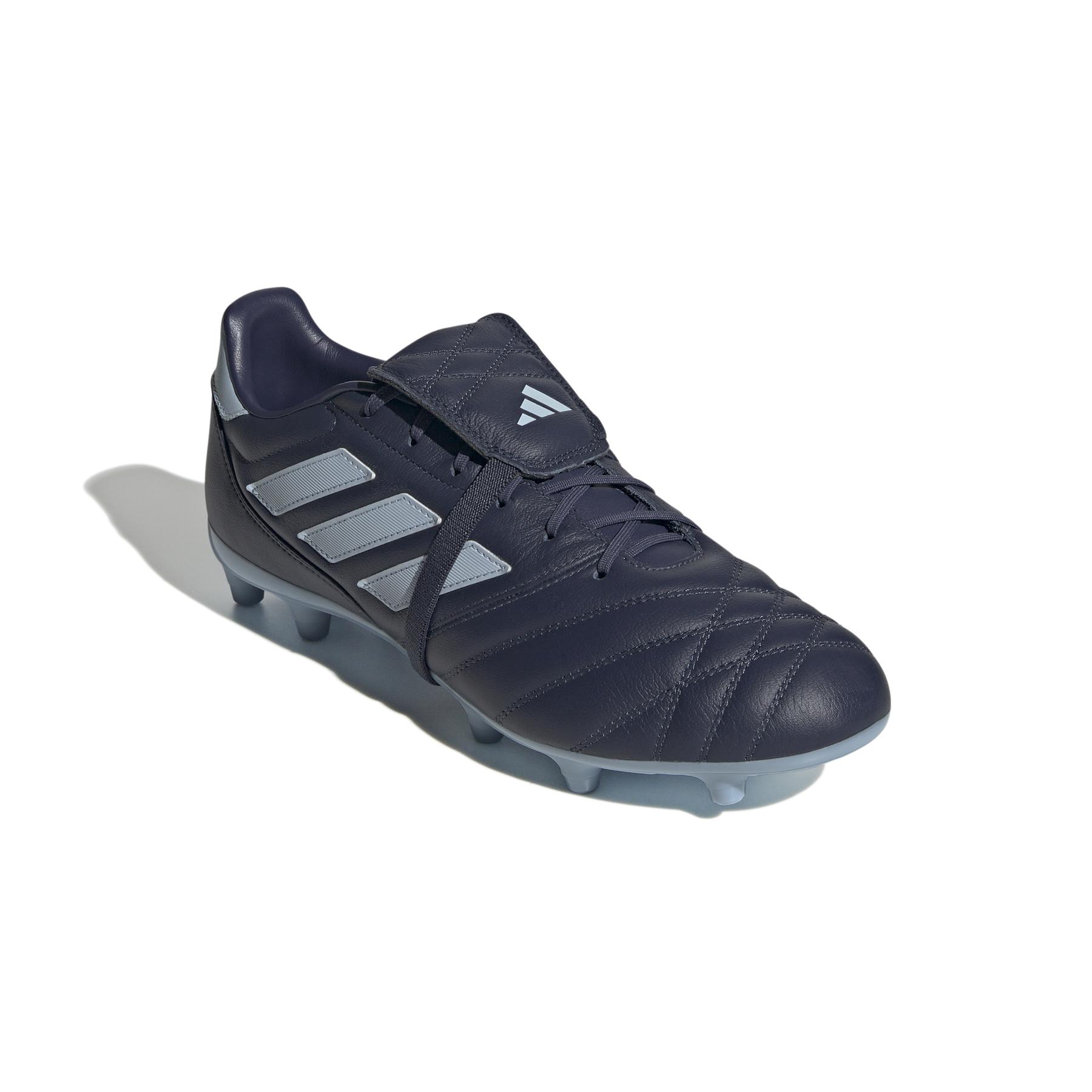 product/a/d/adidas_gz2527_5_footwear_photography_front_lateral_top_view_white.jpg