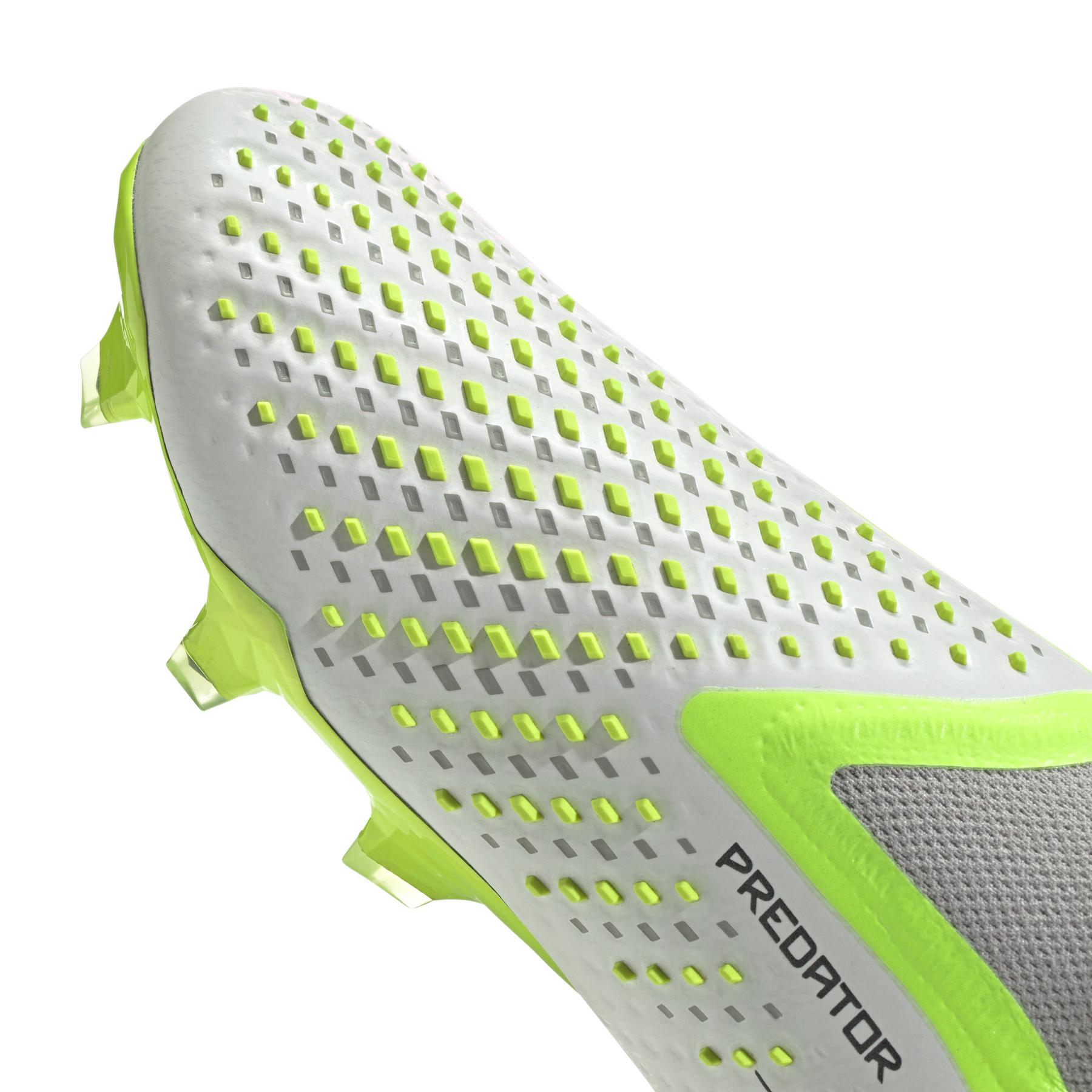 product/a/d/adidas_gz2604_7_footwear_photography_detail_view_1_white.jpg