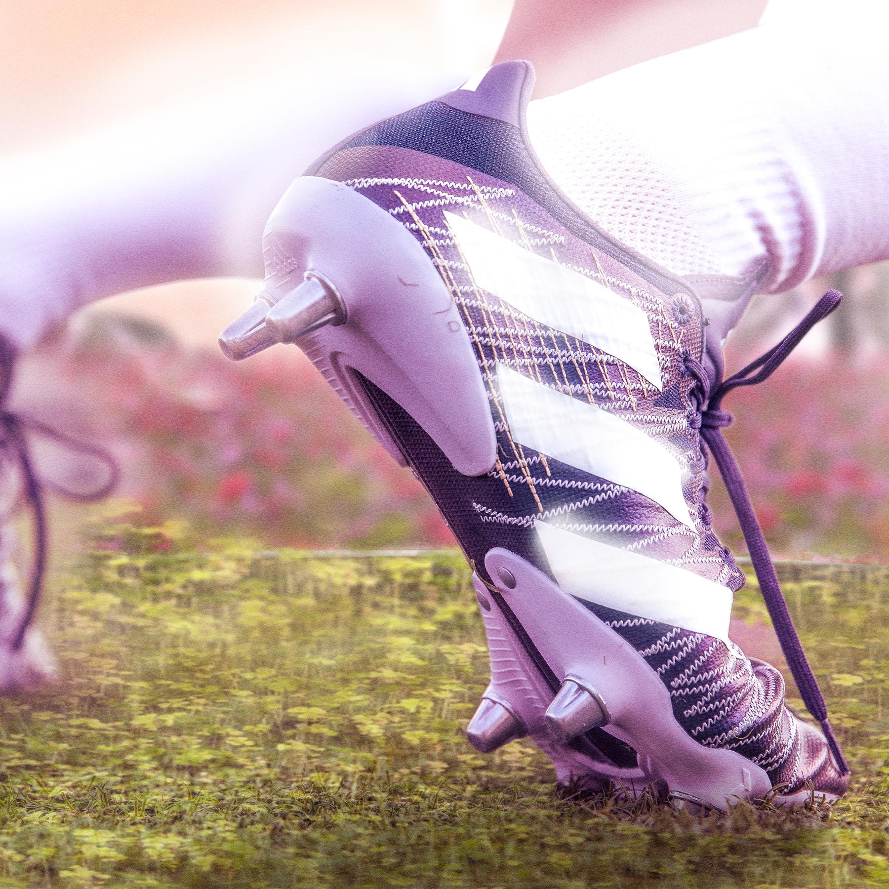 product/a/d/adidas_hq1243_13_footwear_photography_heromrktng_view_1_white_xo.jpg