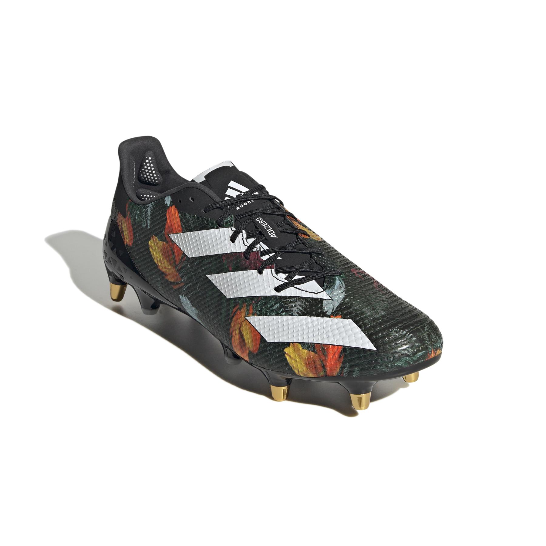 product/a/d/adidas_hq3522_6_footwear_photography_front_lateral_top_view_white_xo.jpg